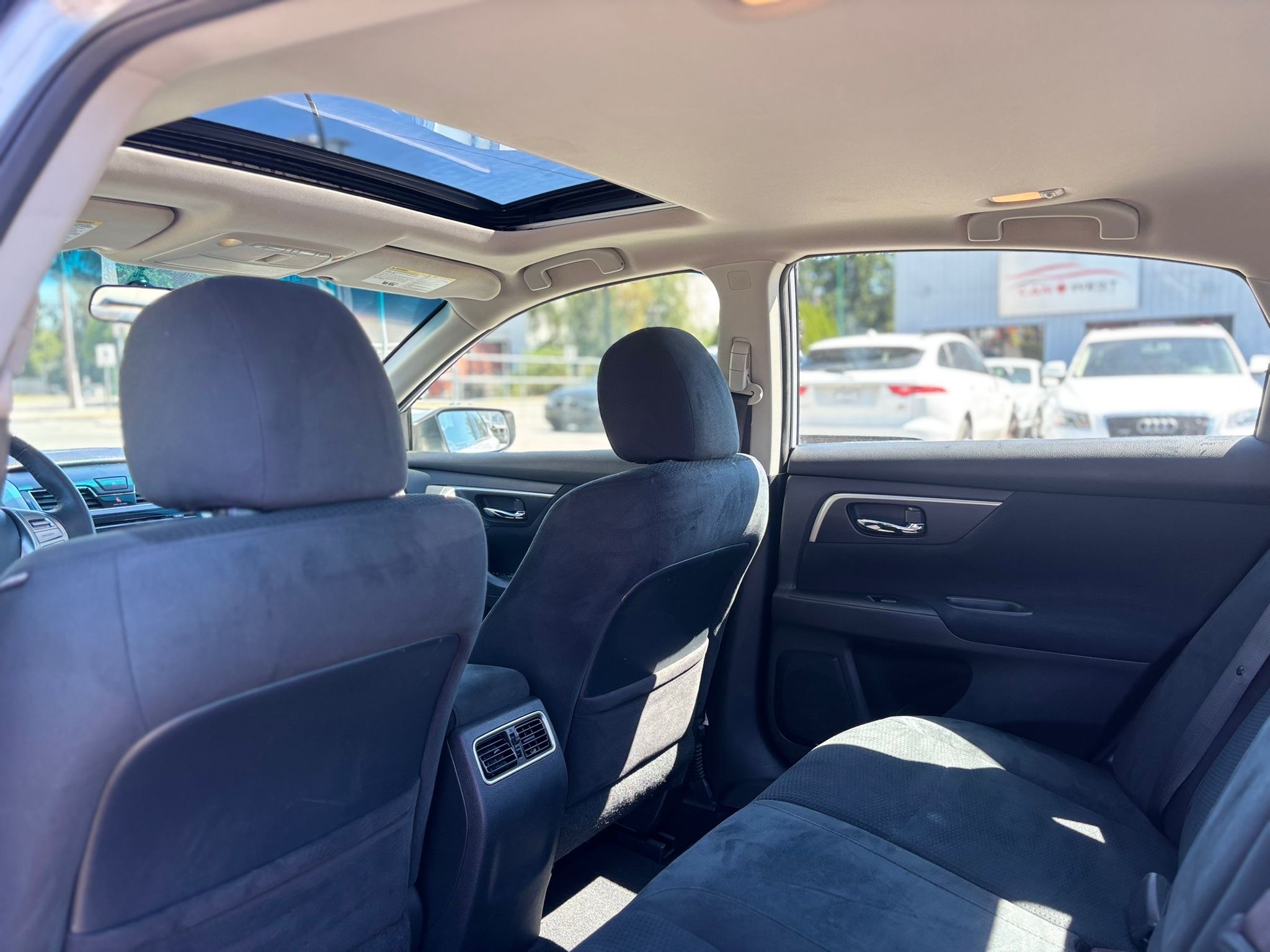 /canwestautoinc/2015-Nissan-Altima-6713337788612515.jpg