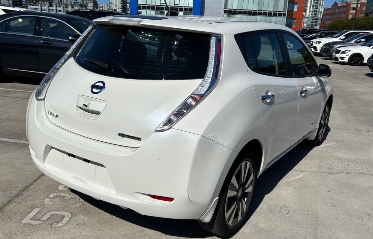 /canwestautoinc/2015-Nissan-LEAF-4409338490885806.jpg