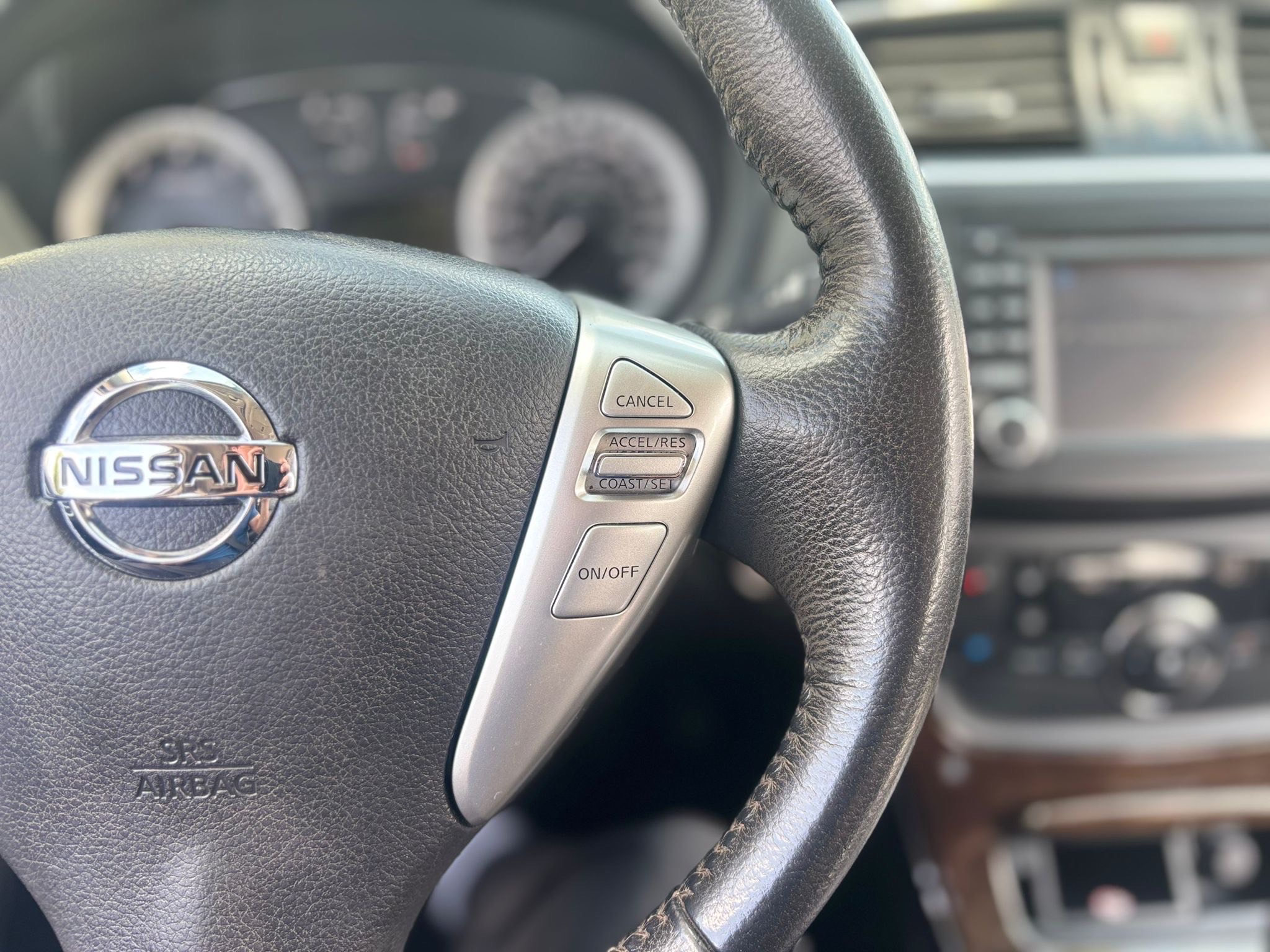 /canwestautoinc/2015-Nissan-Sentra-3728931210179187.jpg