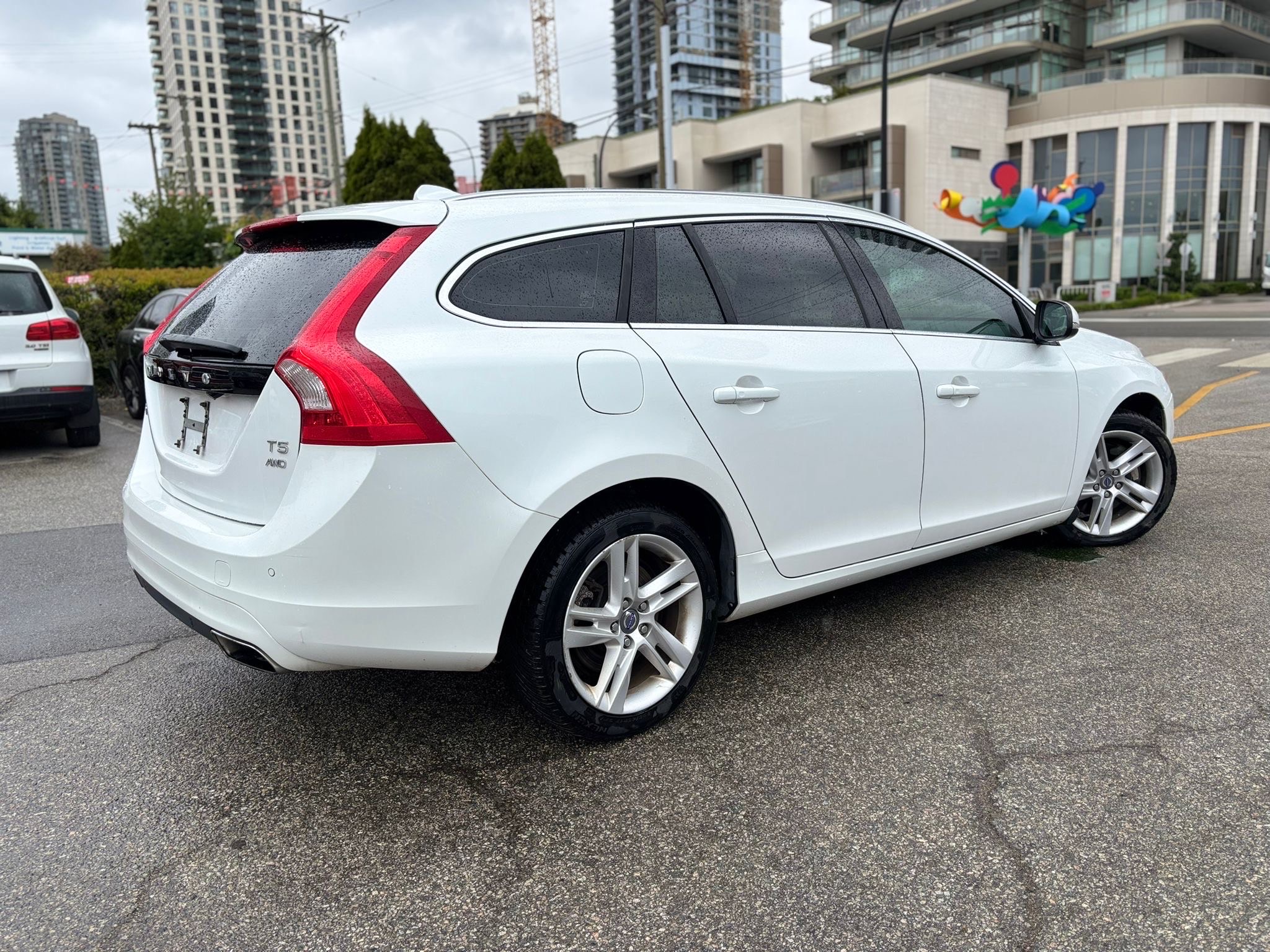/canwestautoinc/2015-Volvo-V60-5518450095442384.jpg