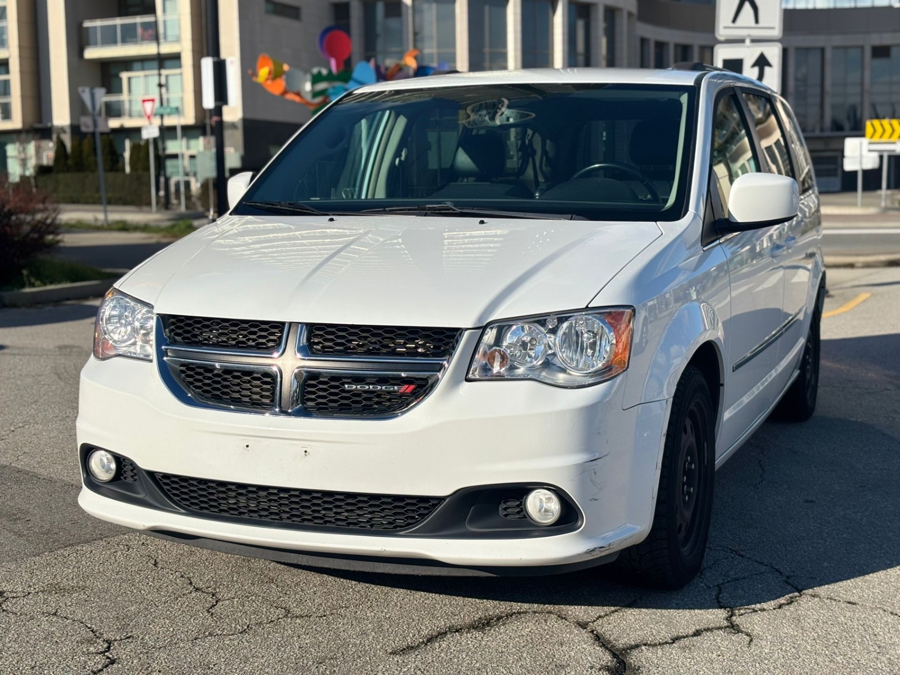 /canwestautoinc/2016-Dodge-GrandCaravan-7642859131774602.jpg
