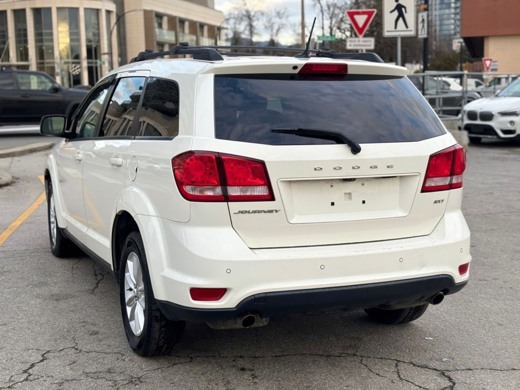 /canwestautoinc/2016-Dodge-Journey-32284209268397235.jpg