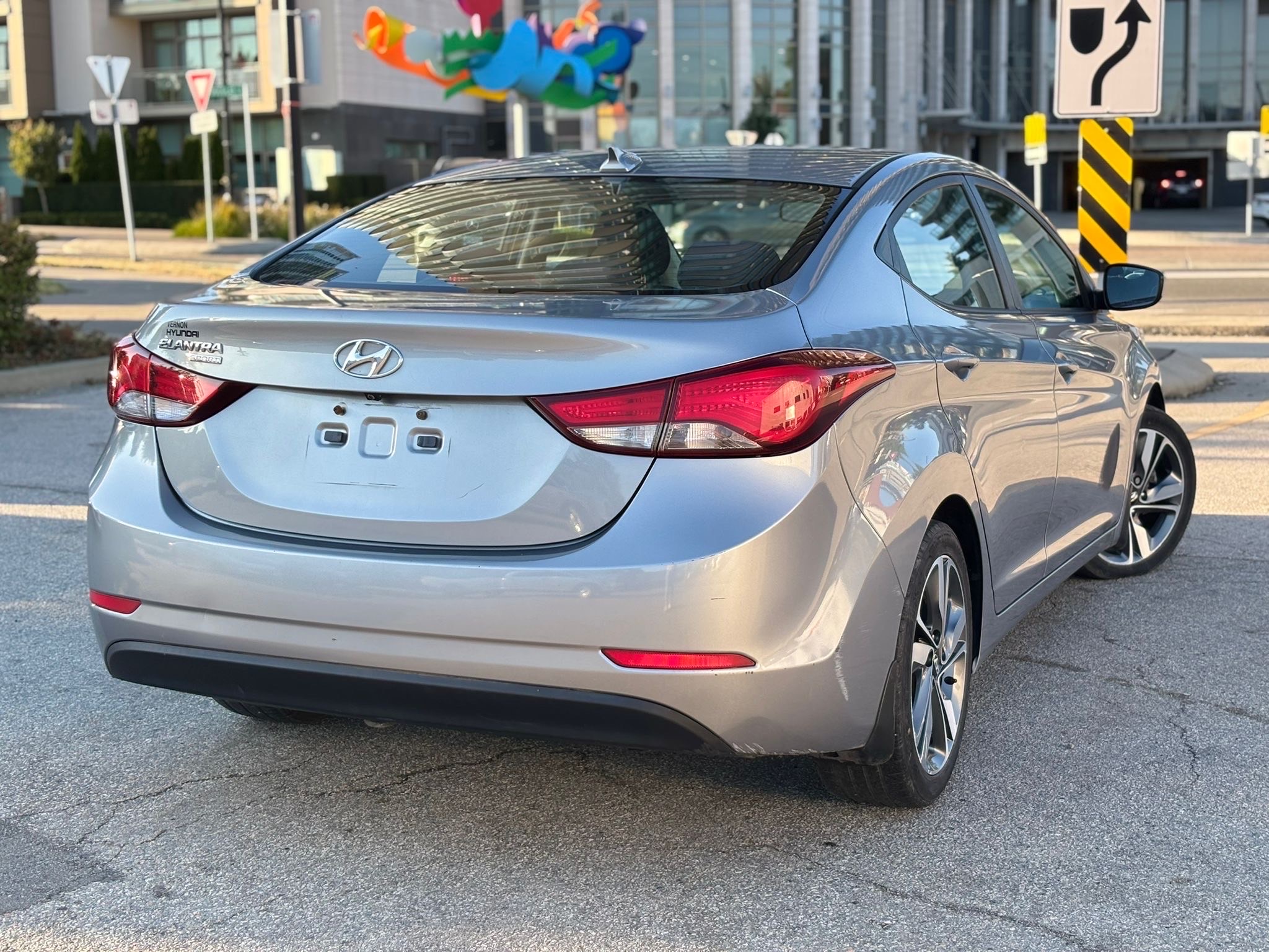/canwestautoinc/2016-Hyundai-Elantra-30883558012075807.jpg