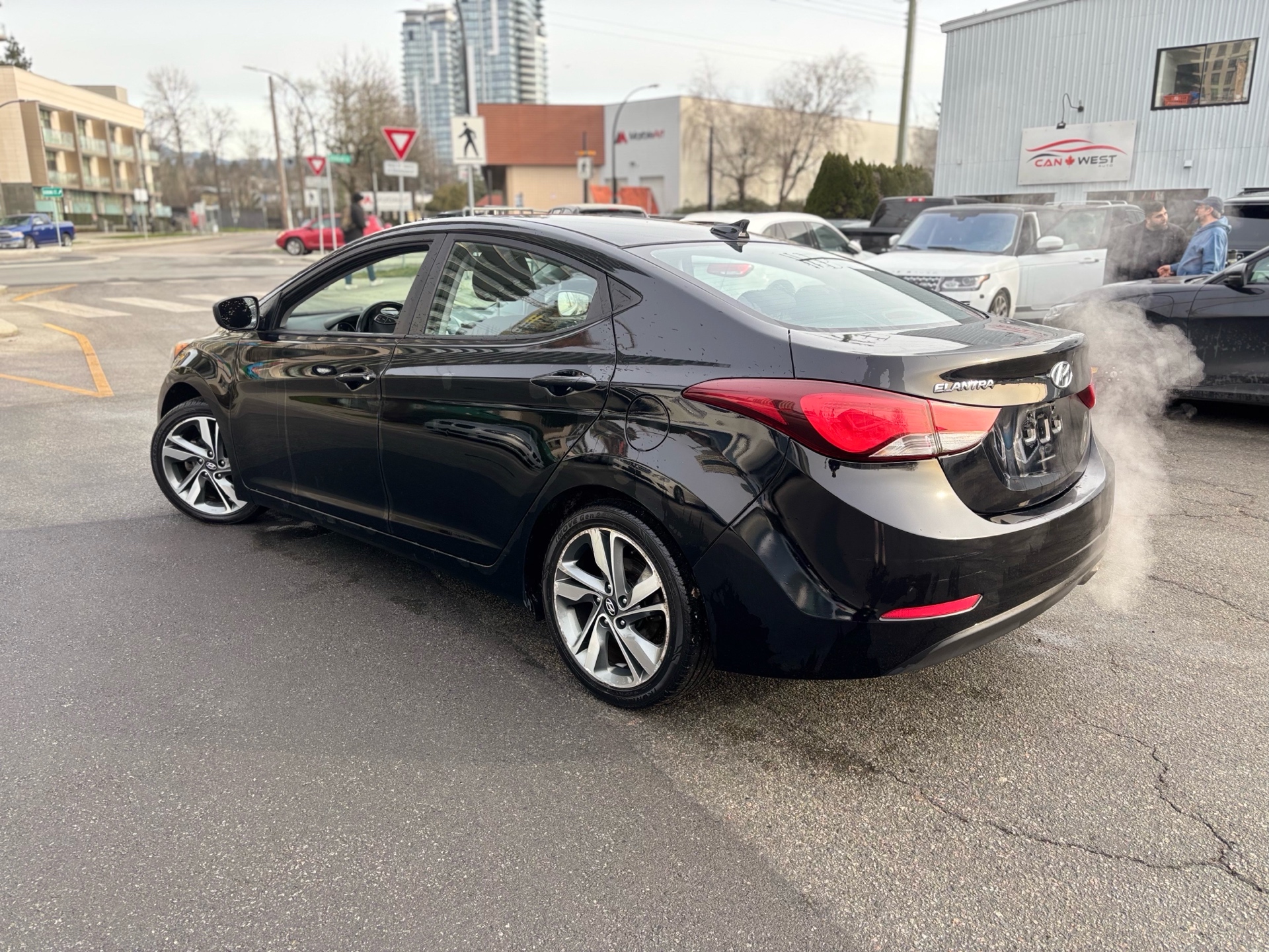 /canwestautoinc/2016-Hyundai-Elantra-3456386685355972.jpg