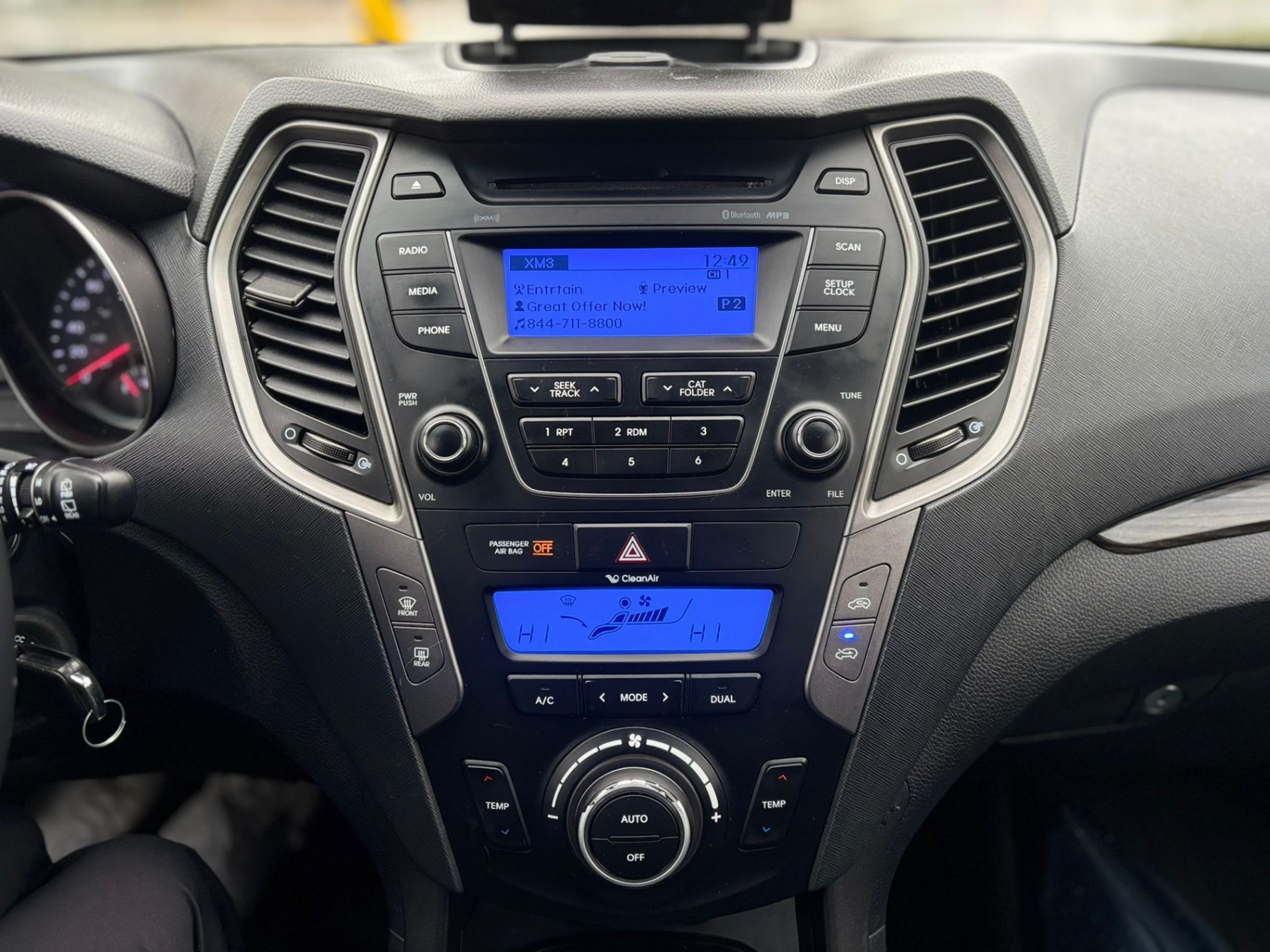 /canwestautoinc/2016-Hyundai-SantaFe-12415991329942755.jpg