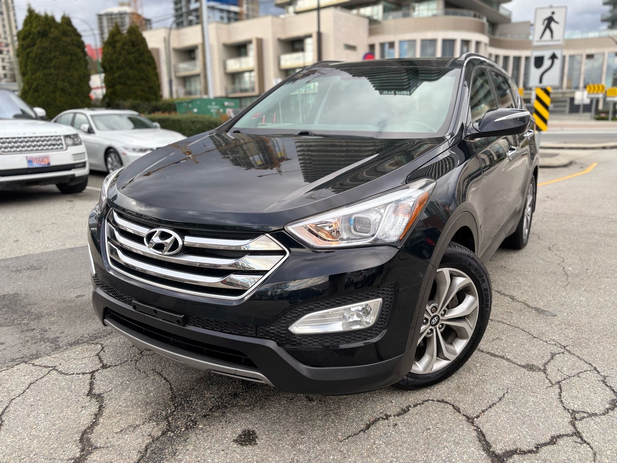 /canwestautoinc/2016-Hyundai-SantaFe-9894800931986814.jpg