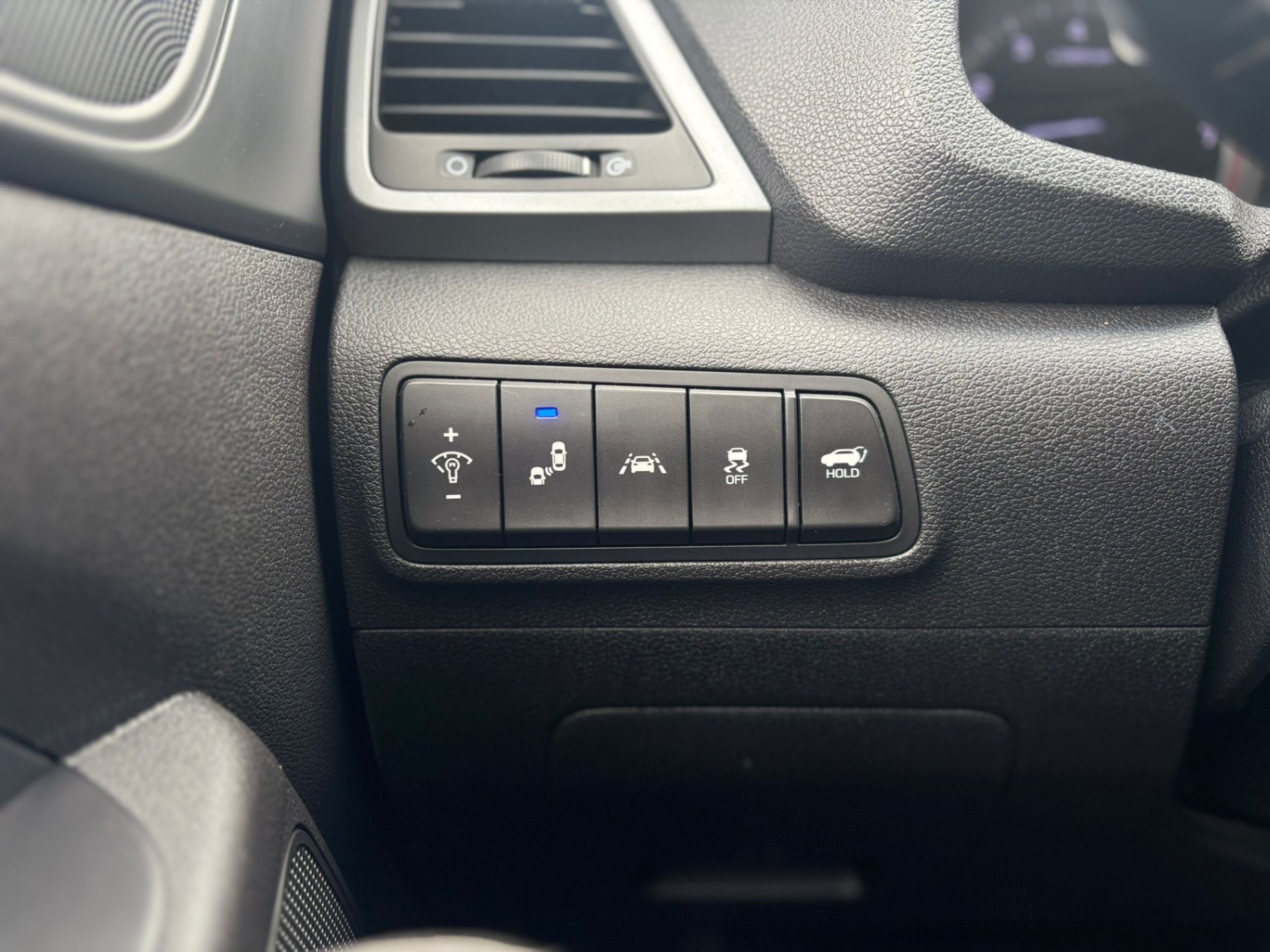 /canwestautoinc/2016-Hyundai-Tucson-4790856119832212.jpg