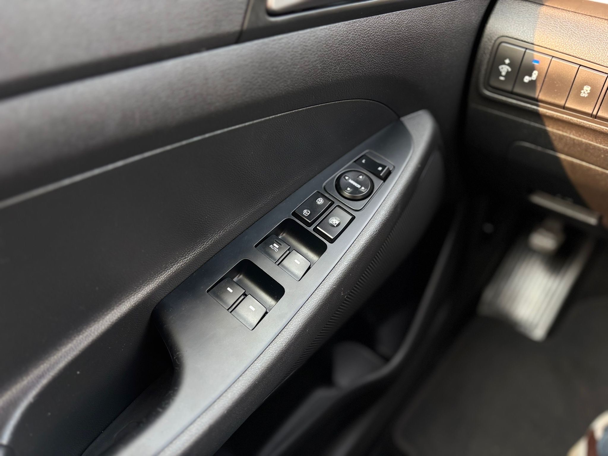 /canwestautoinc/2016-Hyundai-Tucson-94157588195529.jpg