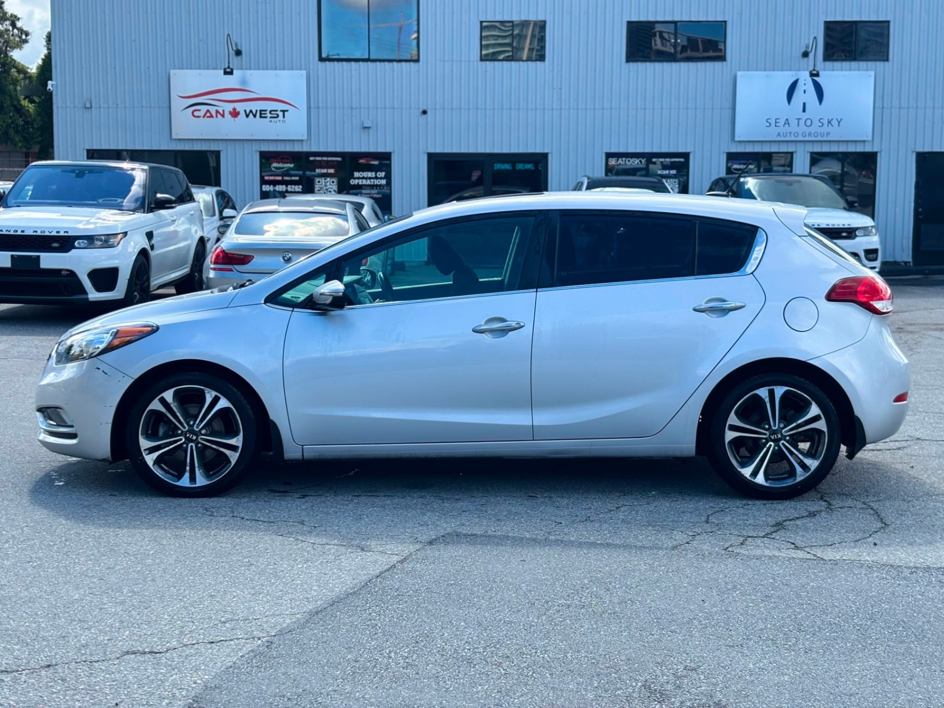 /canwestautoinc/2016-Kia-Forte5-Door-13510176625951753.jpg