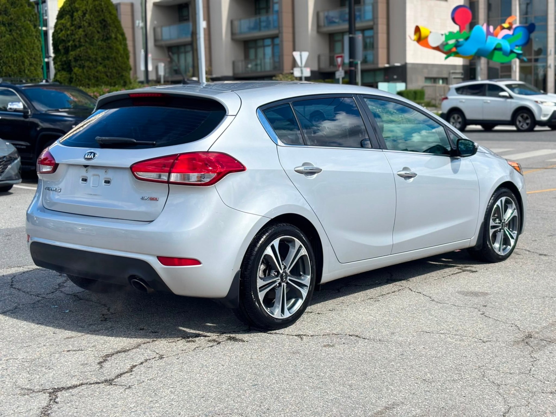 /canwestautoinc/2016-Kia-Forte5-Door-31806724100759753.jpg