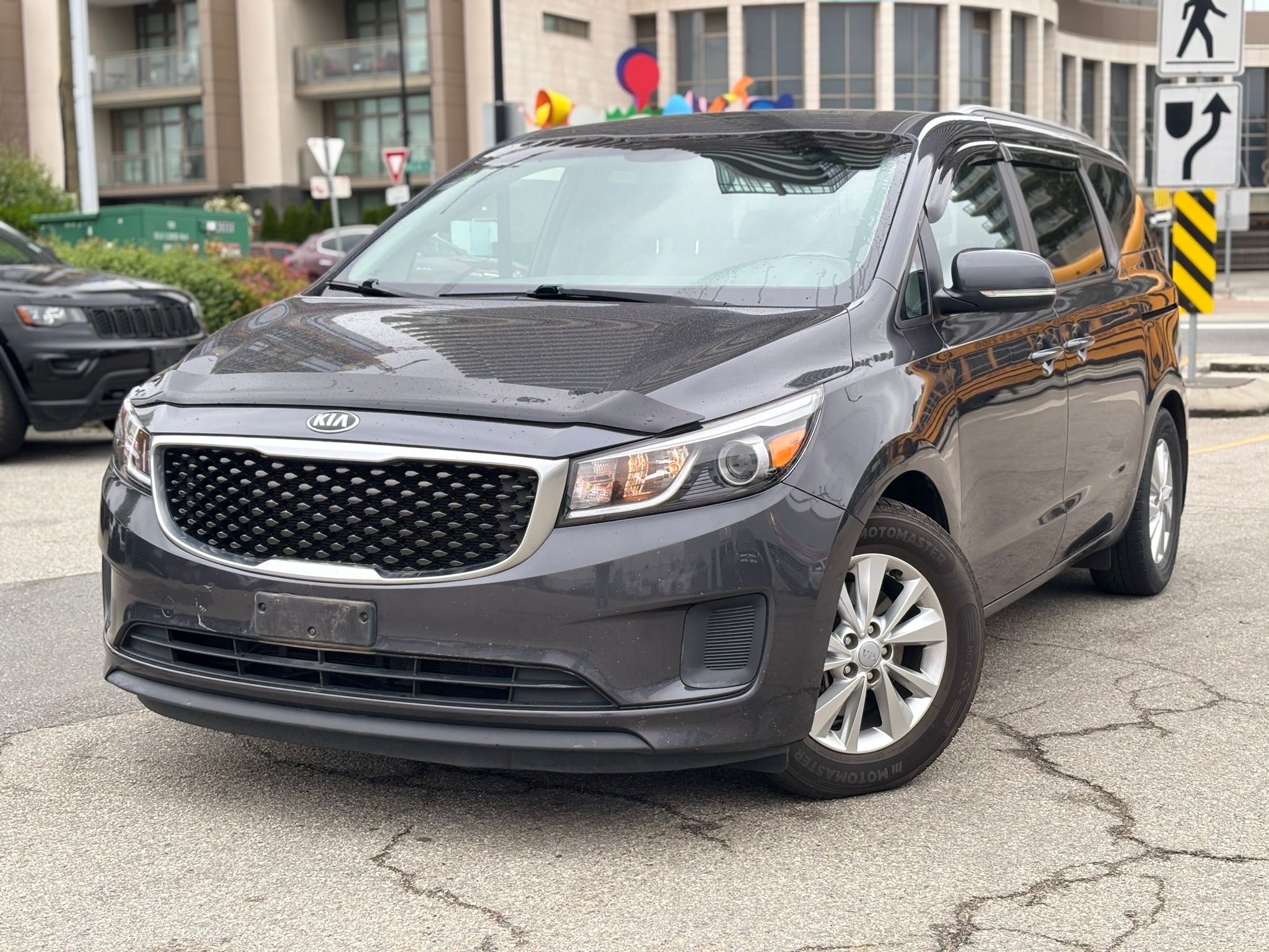/canwestautoinc/2016-Kia-Sedona-22866757589202136.jpg