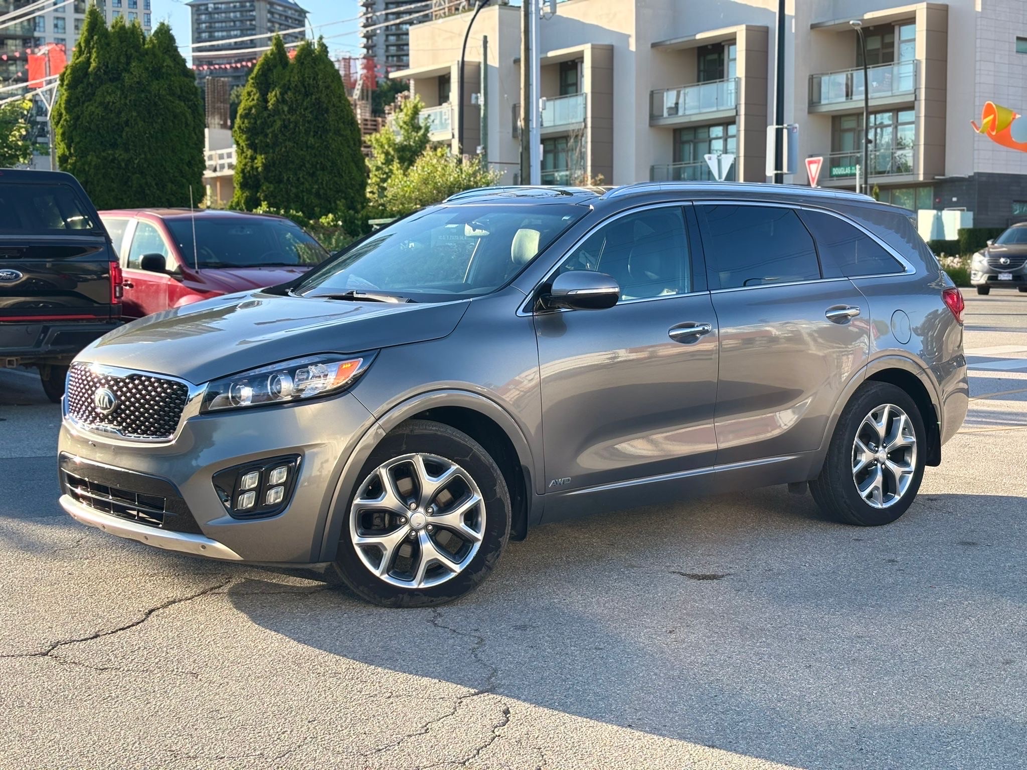 /canwestautoinc/2016-Kia-Sorento-1686457573794249.jpg