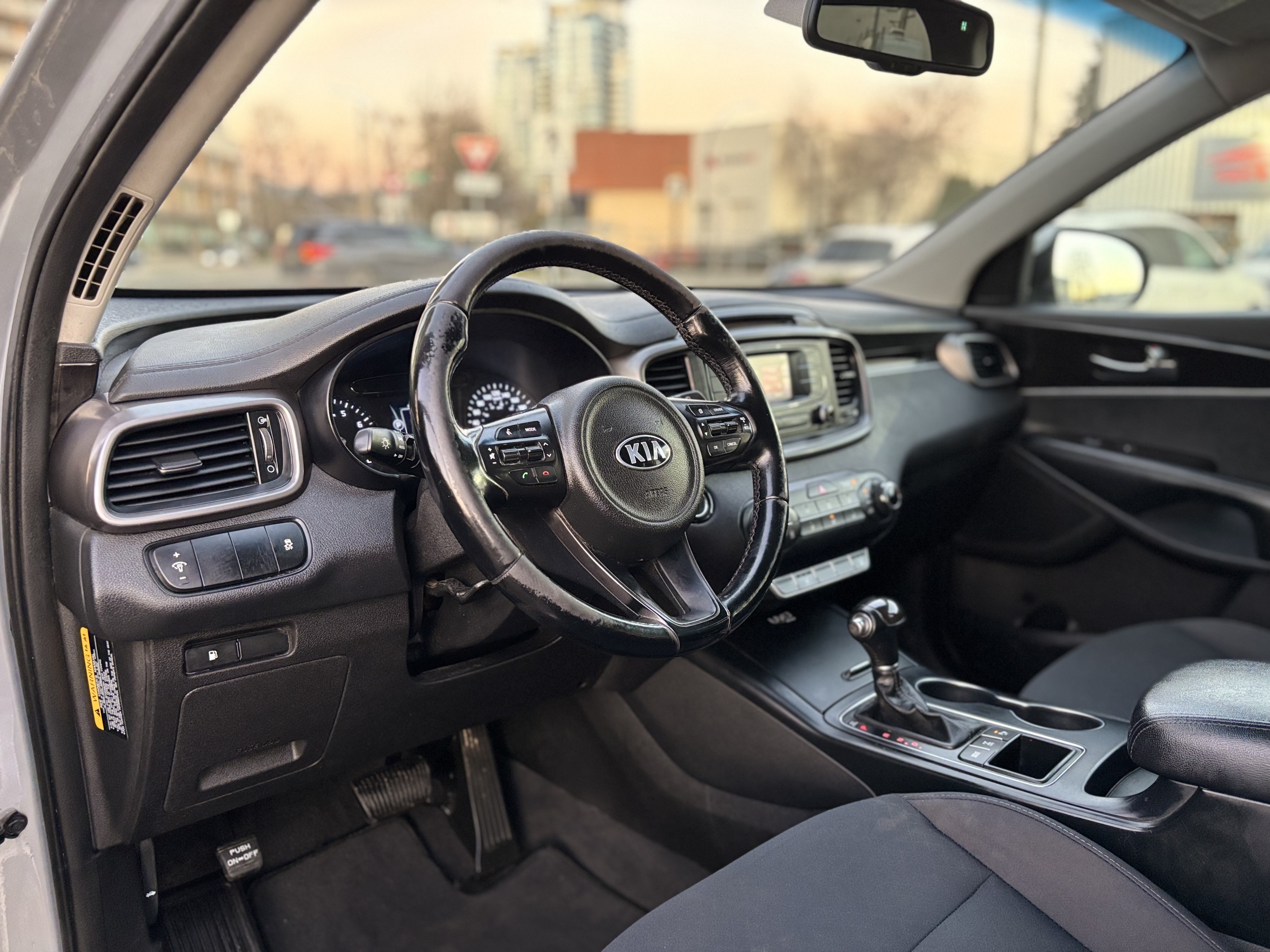/canwestautoinc/2016-Kia-Sorento-18072254189597659.jpg
