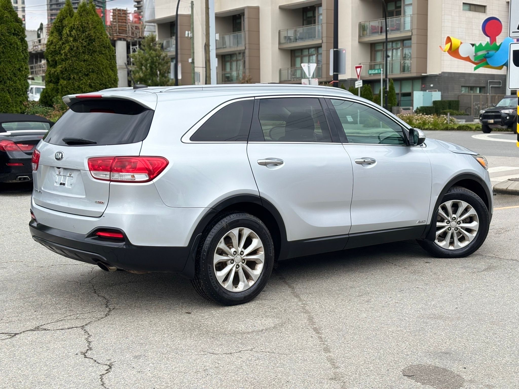 /canwestautoinc/2016-Kia-Sorento-2324780065899792.jpg
