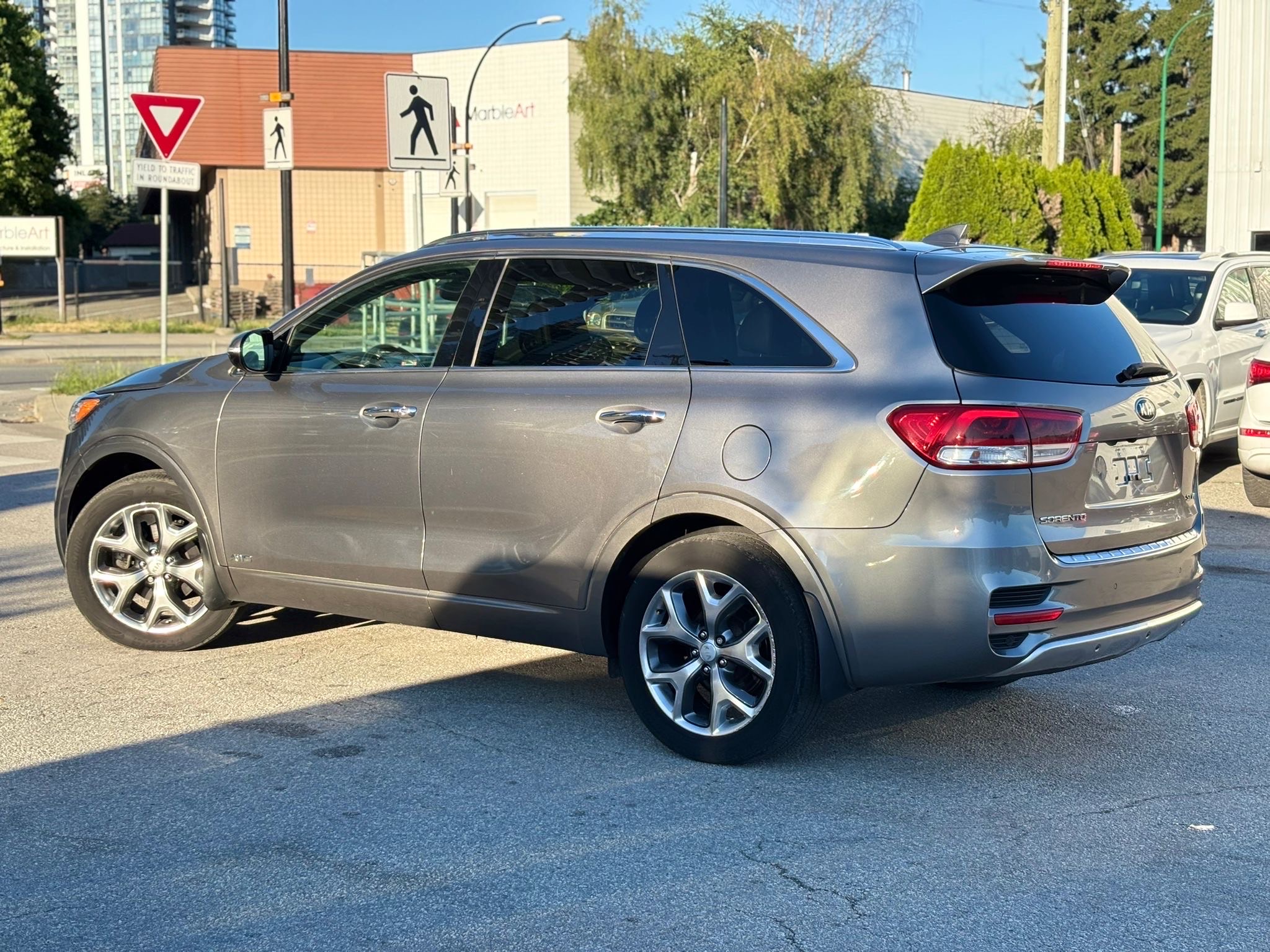 /canwestautoinc/2016-Kia-Sorento-23956215557886118.jpg