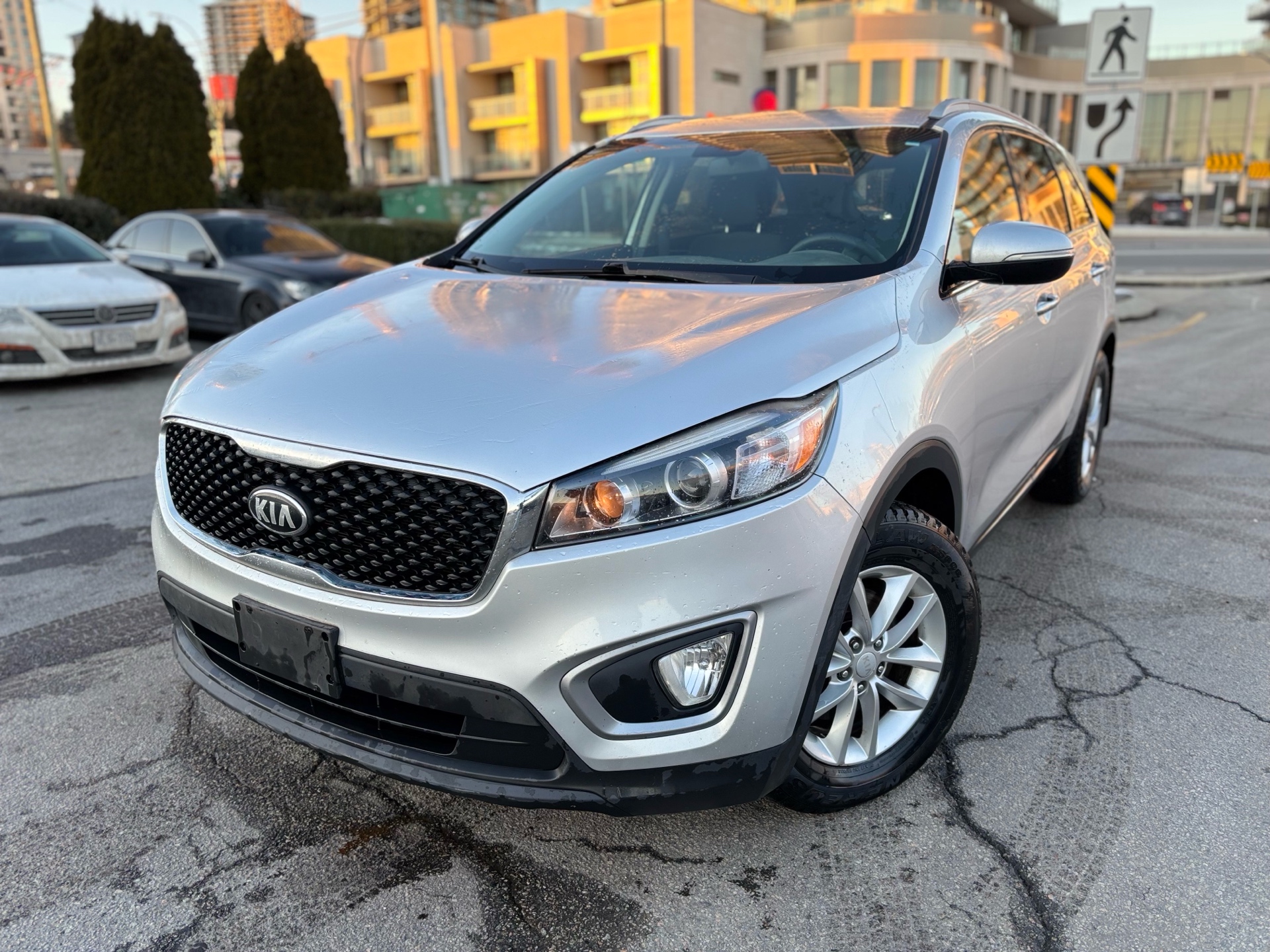 /canwestautoinc/2016-Kia-Sorento-925729489514113.jpg