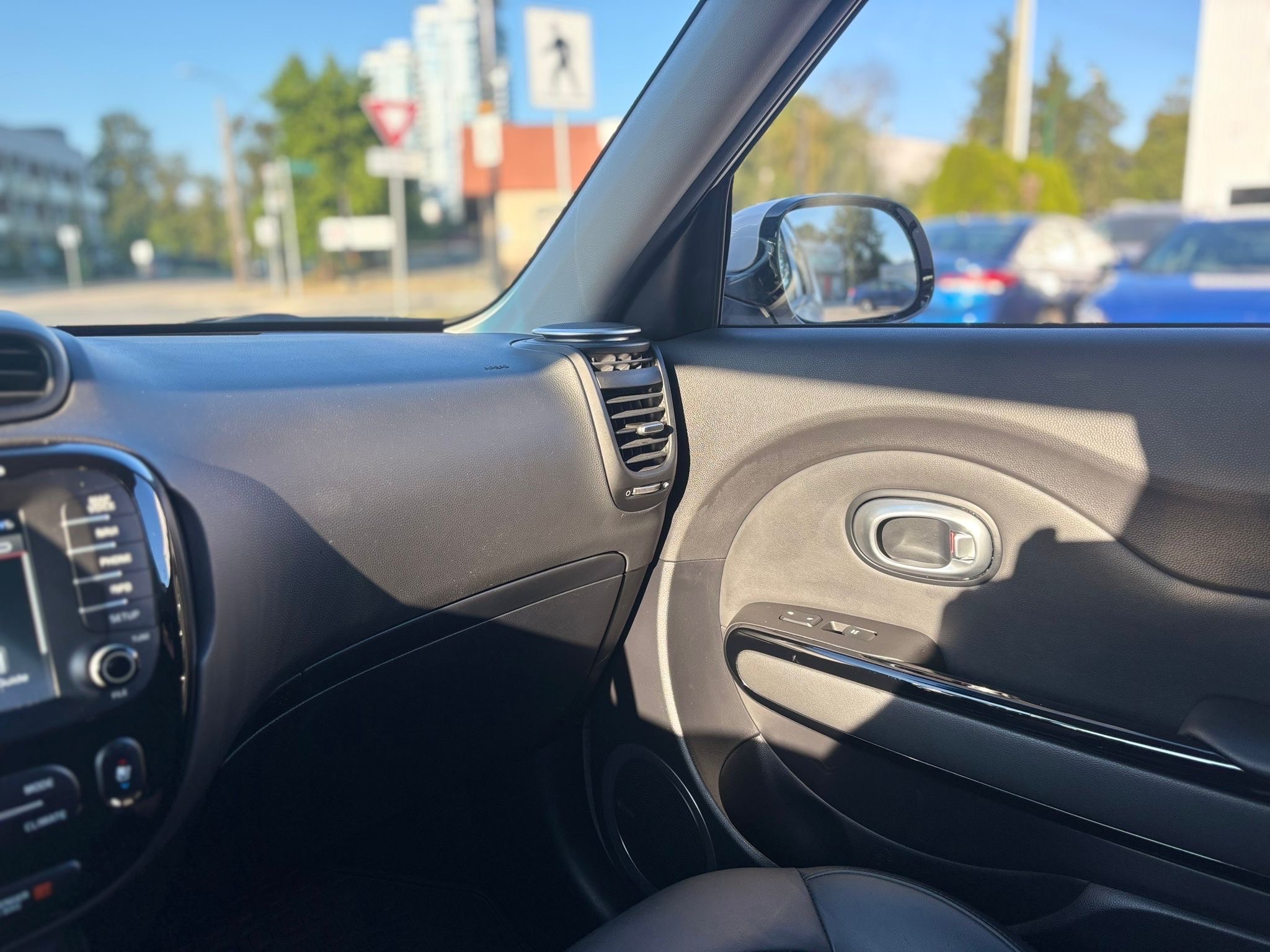 /canwestautoinc/2016-Kia-Soul-1352608354056668.jpg