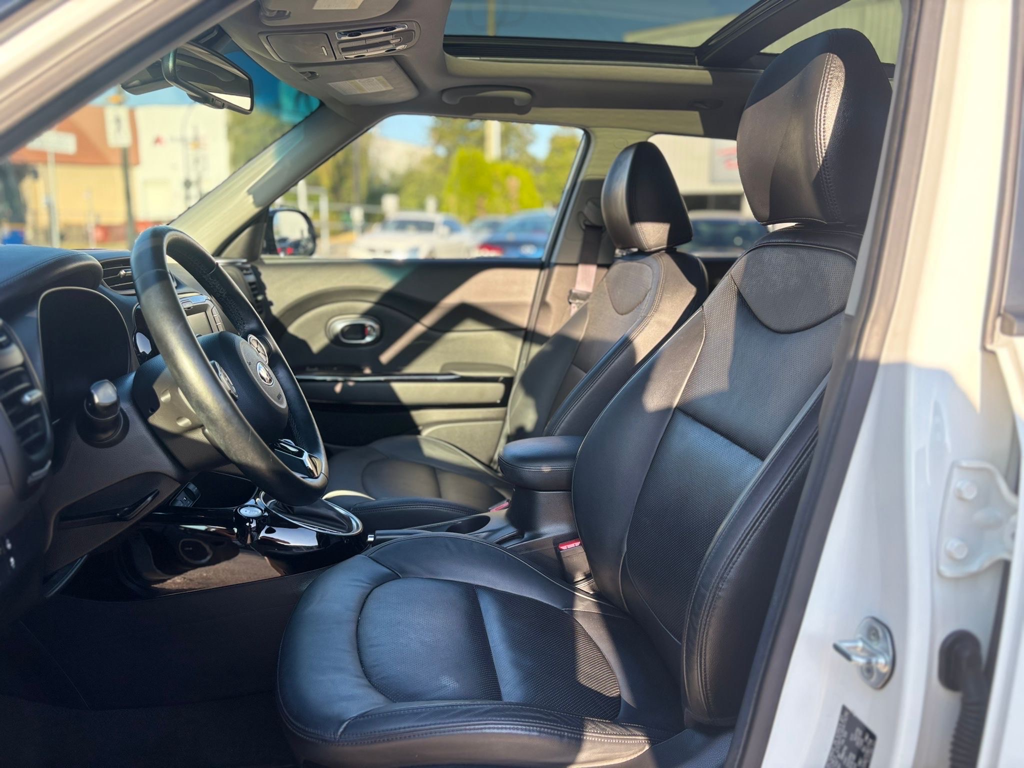 /canwestautoinc/2016-Kia-Soul-45469094263288334.jpg
