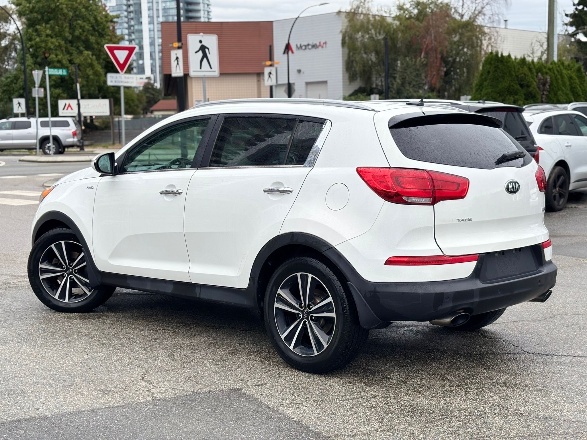 /canwestautoinc/2016-Kia-Sportage-013382649897668797.jpg