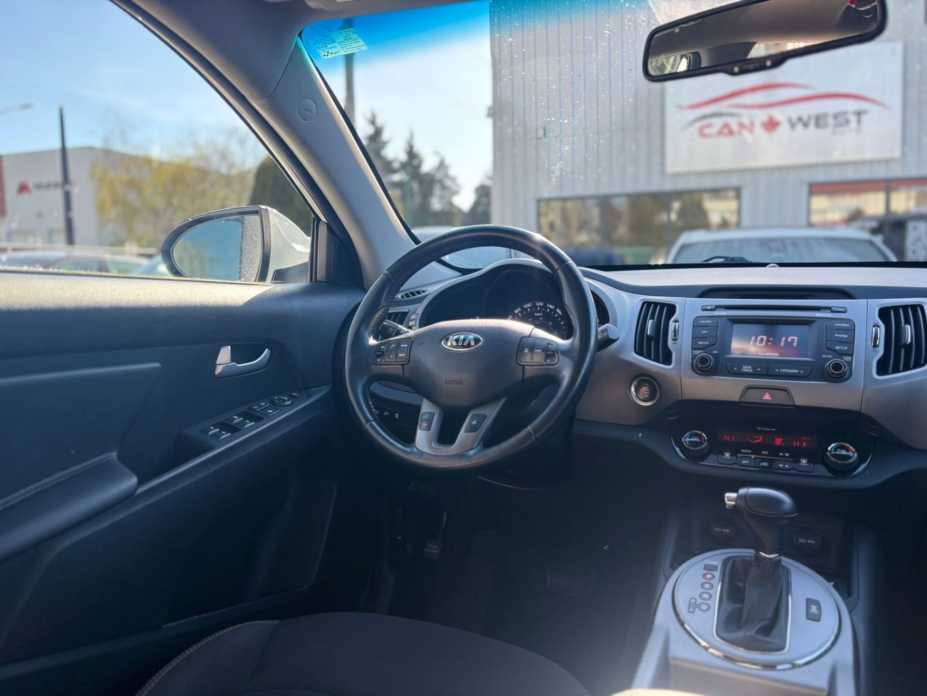 /canwestautoinc/2016-Kia-Sportage-025764474125568038.jpg