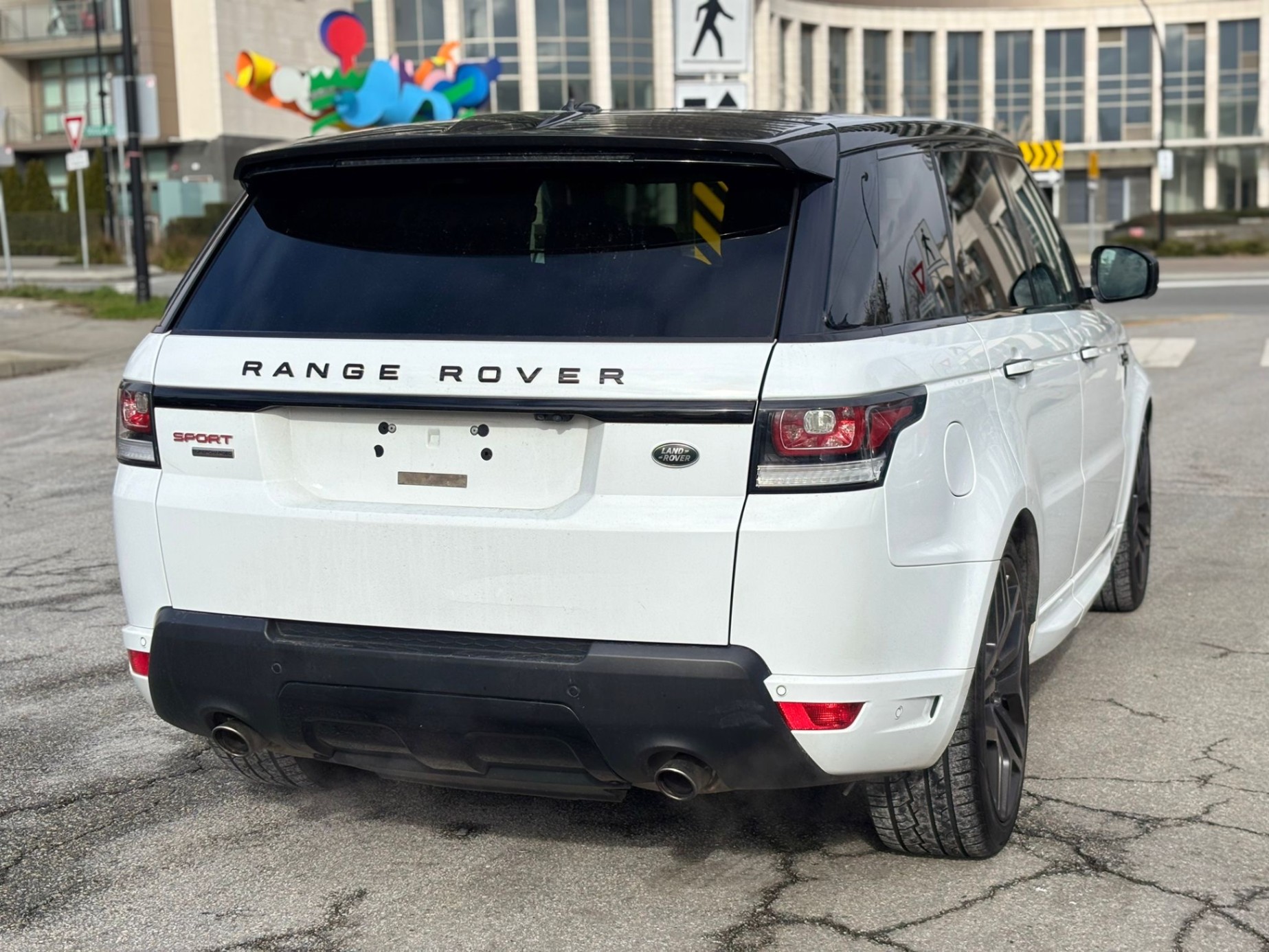 /canwestautoinc/2016-LandRover-RangeRover-7778285255936865.jpg
