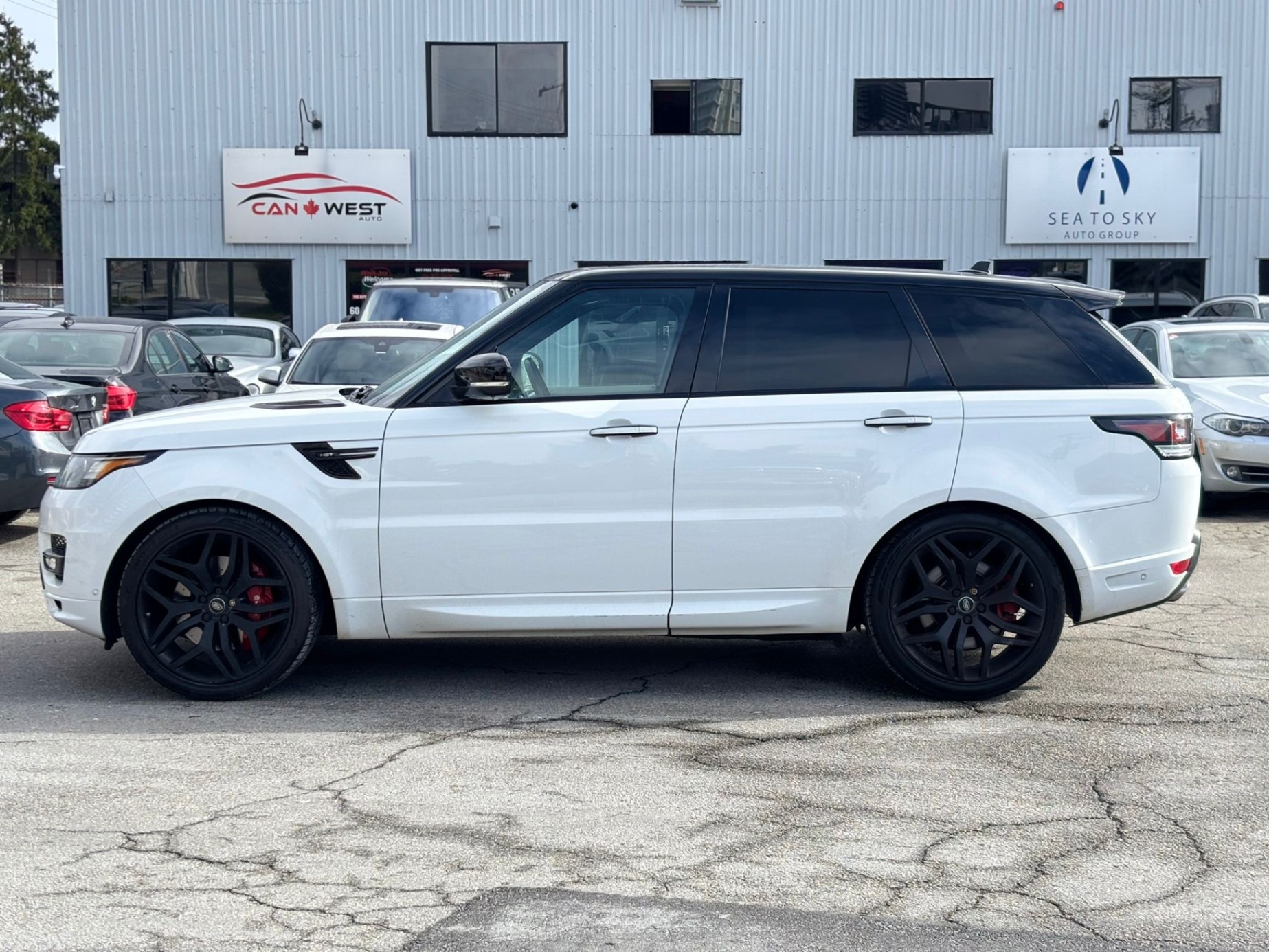 /canwestautoinc/2016-LandRover-RangeRover-8258203060671014.jpg