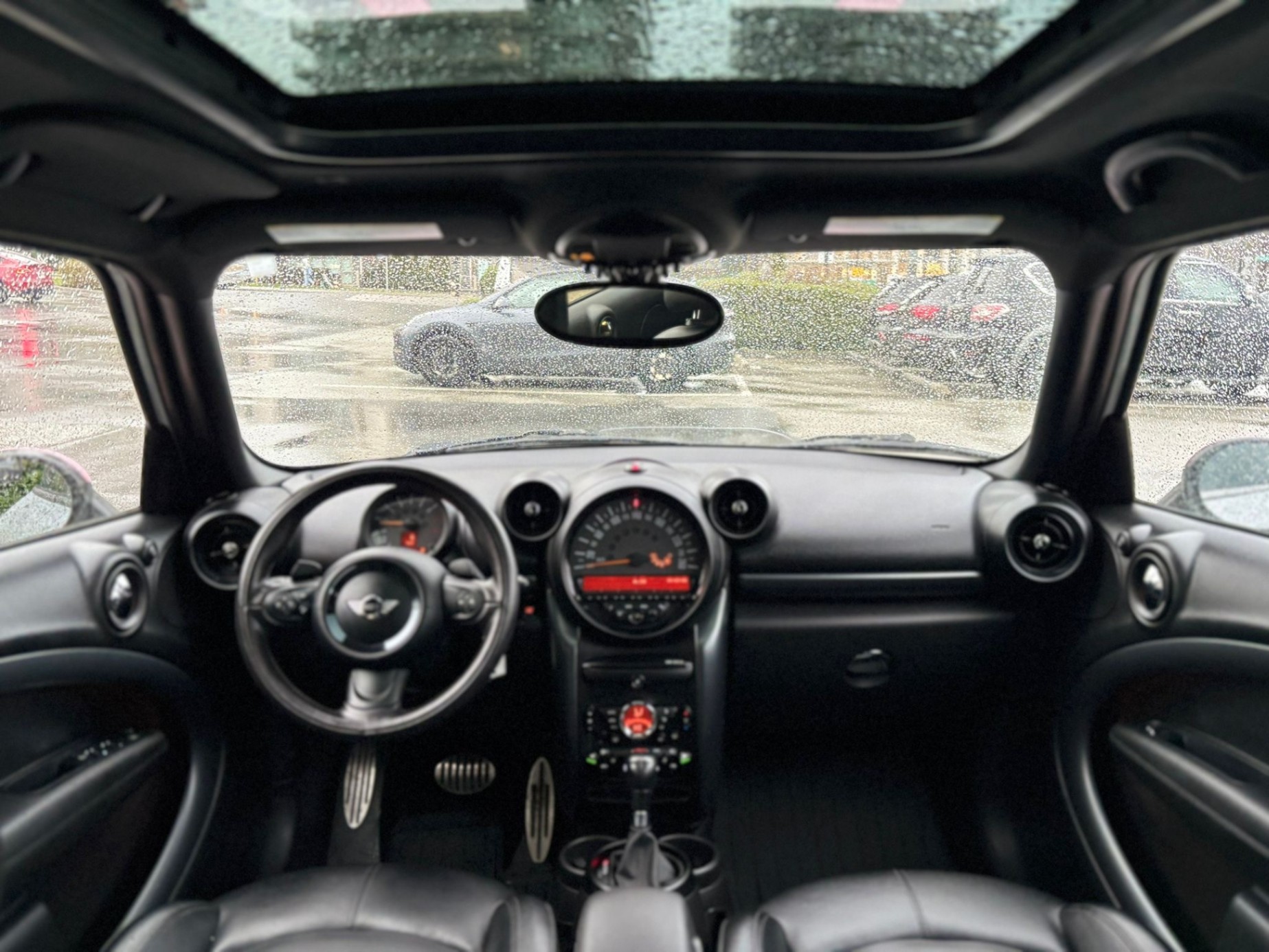 /canwestautoinc/2016-MINI-CooperCountryman-05692930346951708.jpg