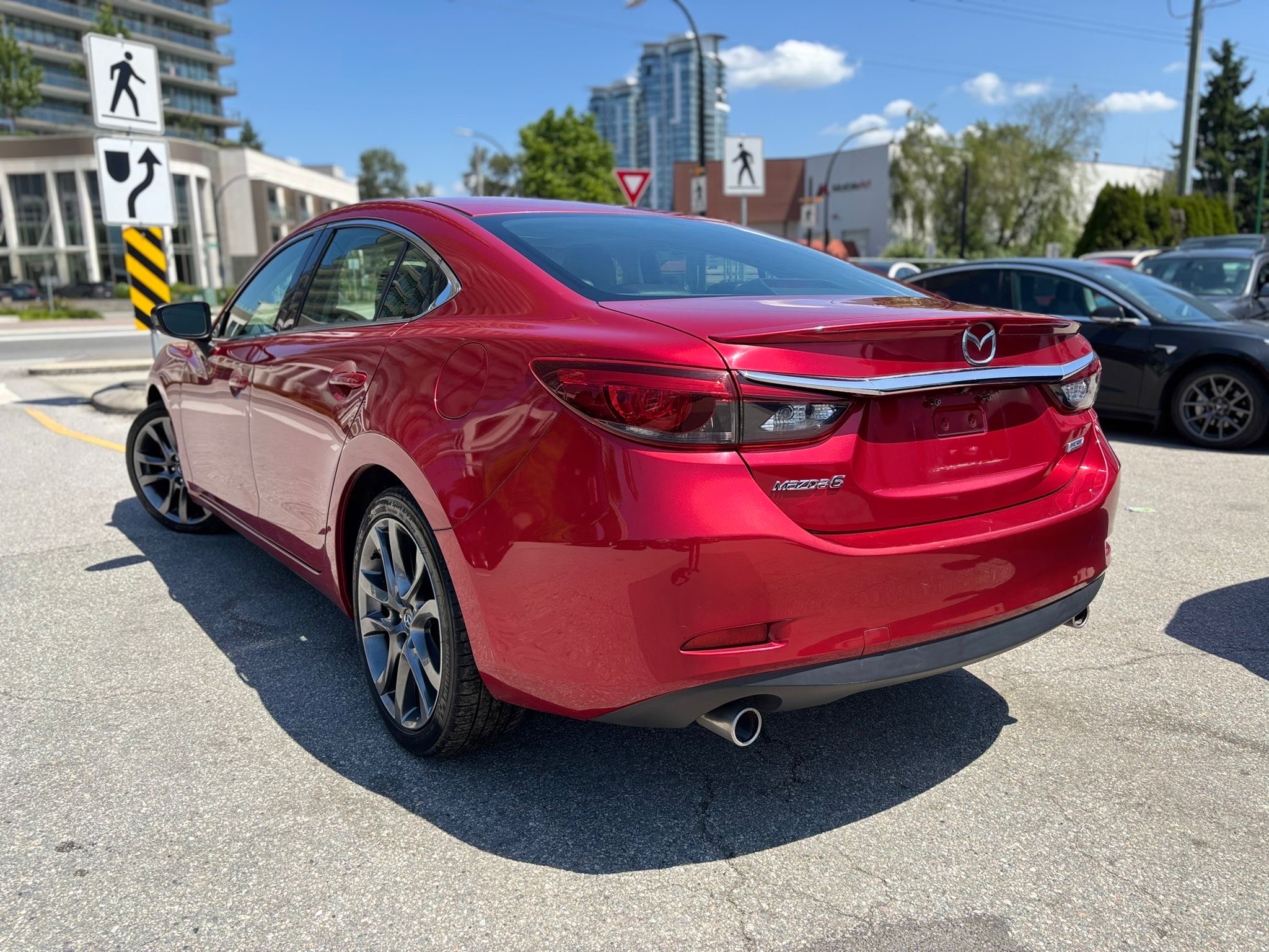 /canwestautoinc/2016-Mazda-Mazda6-05179275354858204.jpg