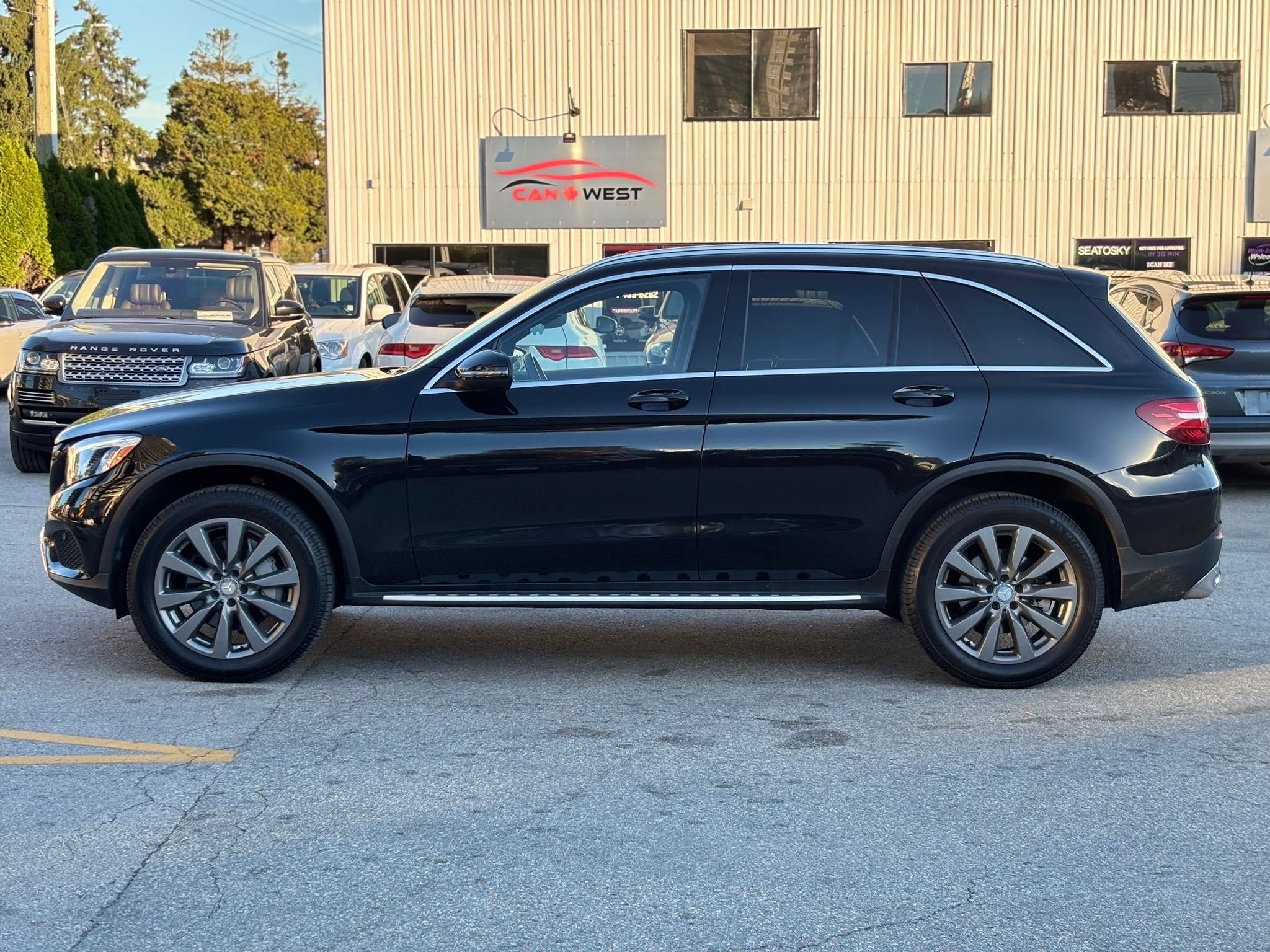 /canwestautoinc/2016-Mercedes-Benz-GLC-class-05000671582881955.jpg
