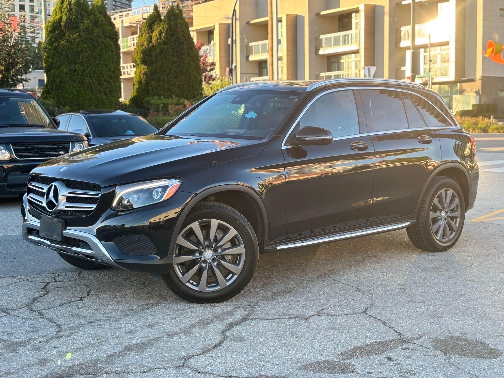 /canwestautoinc/2016-Mercedes-Benz-GLC-class-1478869765151256.jpg