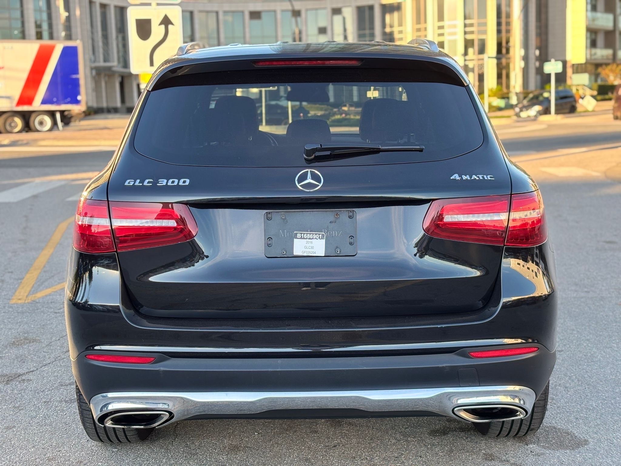 /canwestautoinc/2016-Mercedes-Benz-GLC-class-6650708834677492.jpg