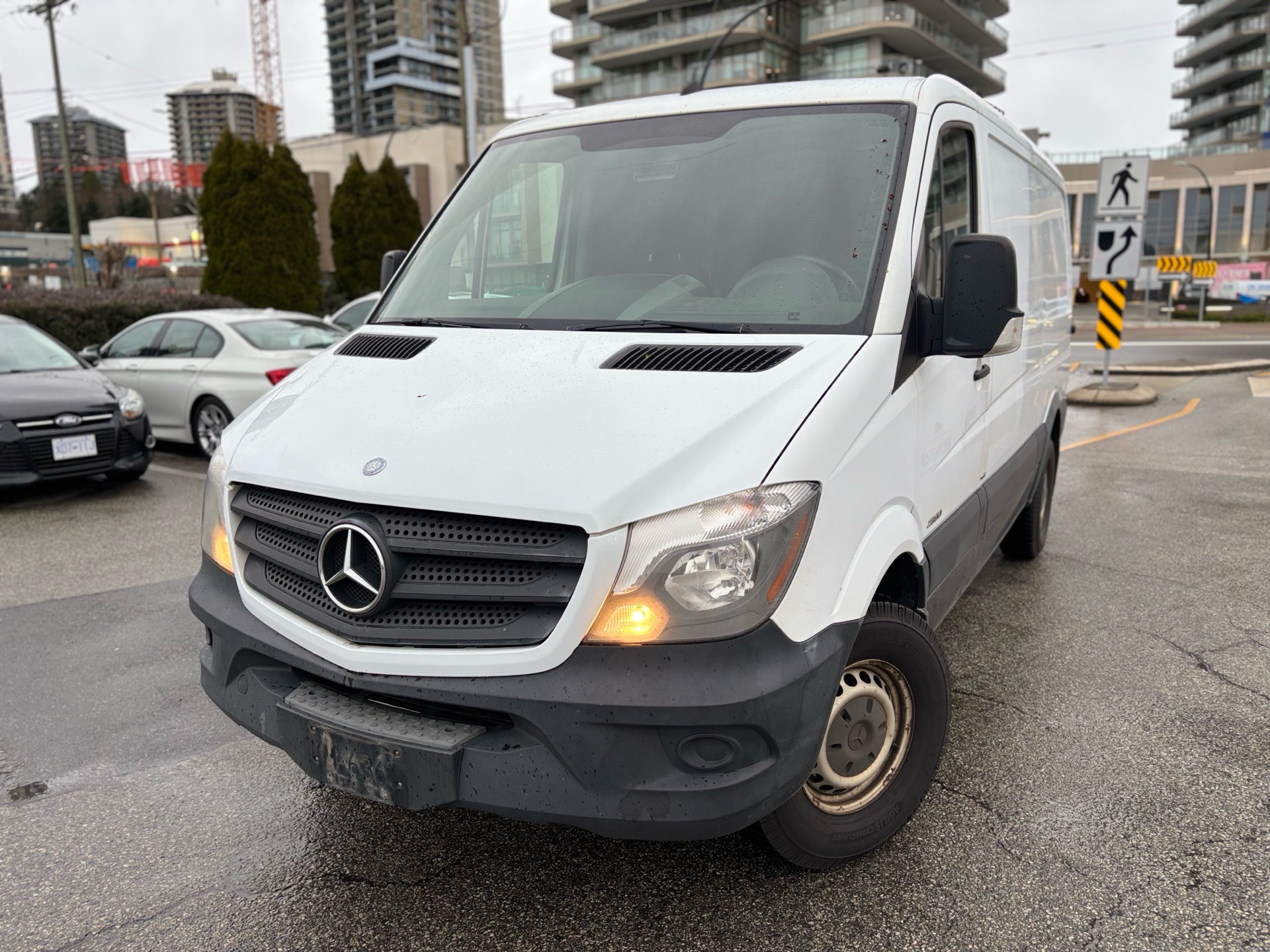 /canwestautoinc/2016-Mercedes-Benz-SprinterCargo-035052881366936184.jpg
