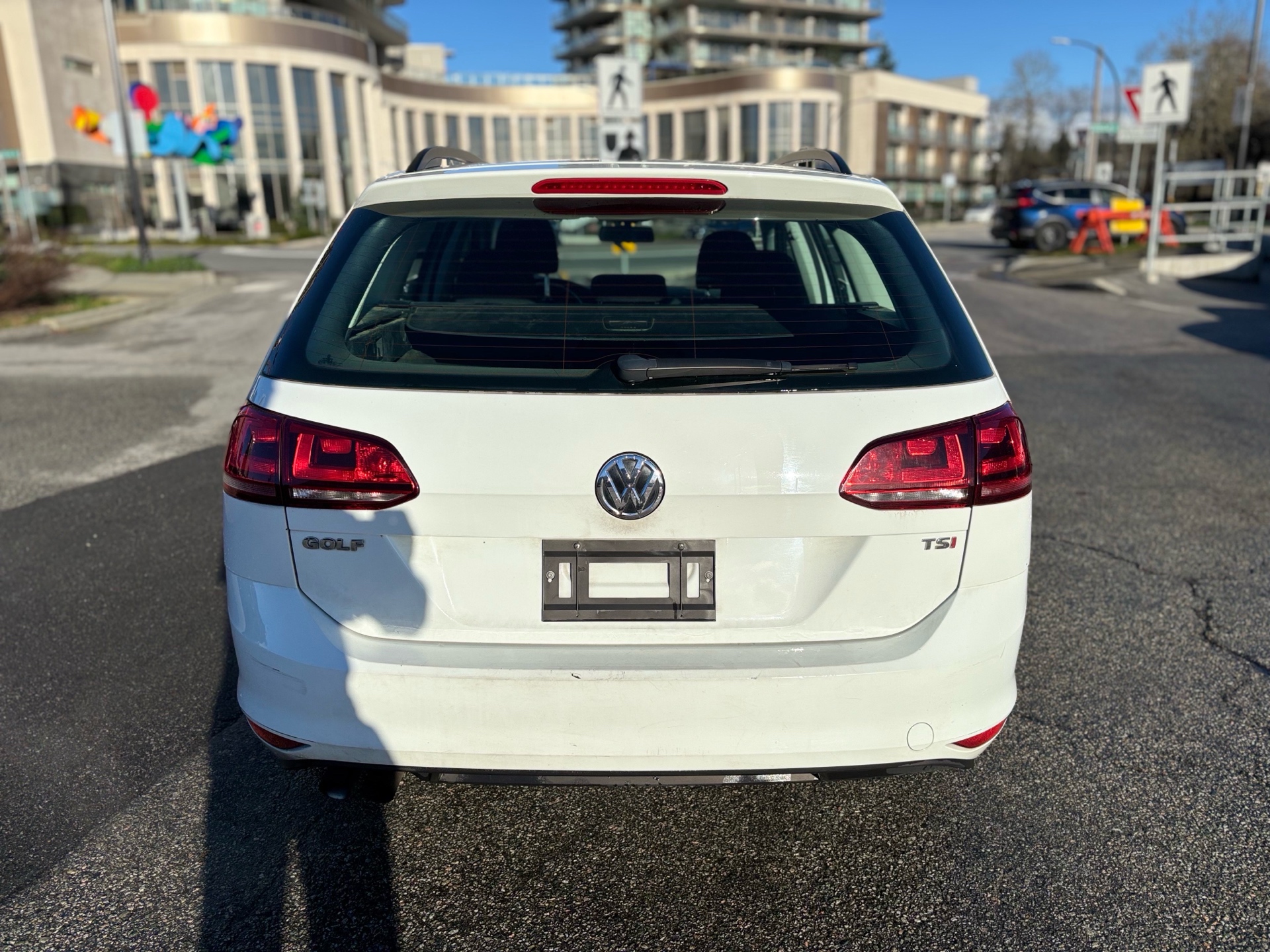/canwestautoinc/2016-Volkswagen-GolfSportwagon-8449455077450925.jpg