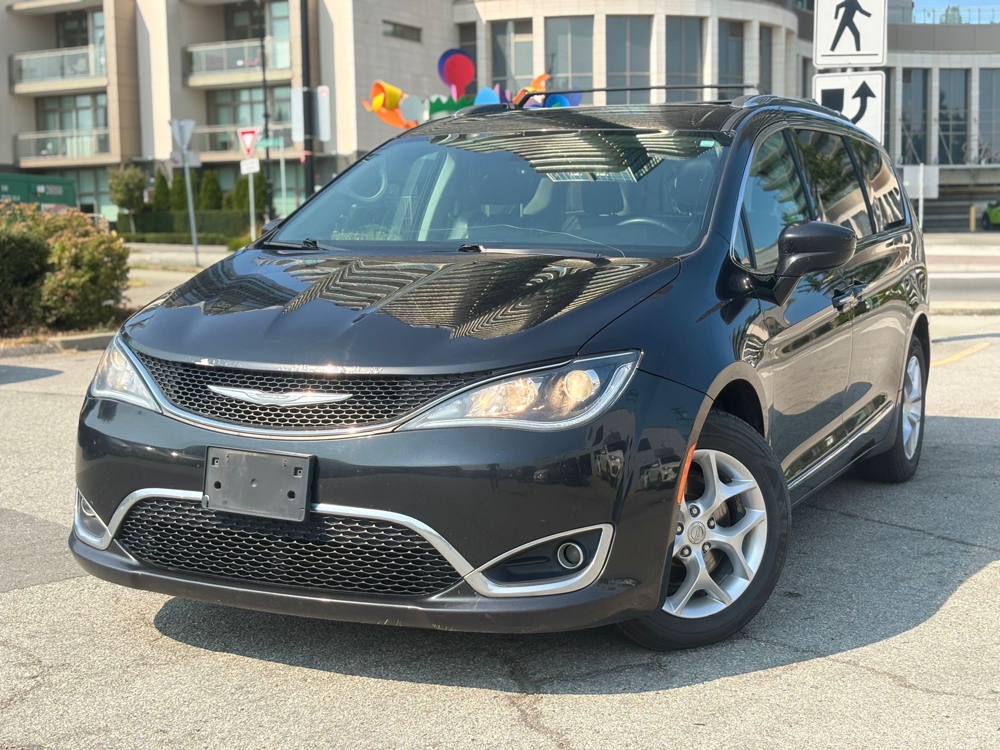 /canwestautoinc/2017-Chrysler-Pacifica-6581444690999454.jpg