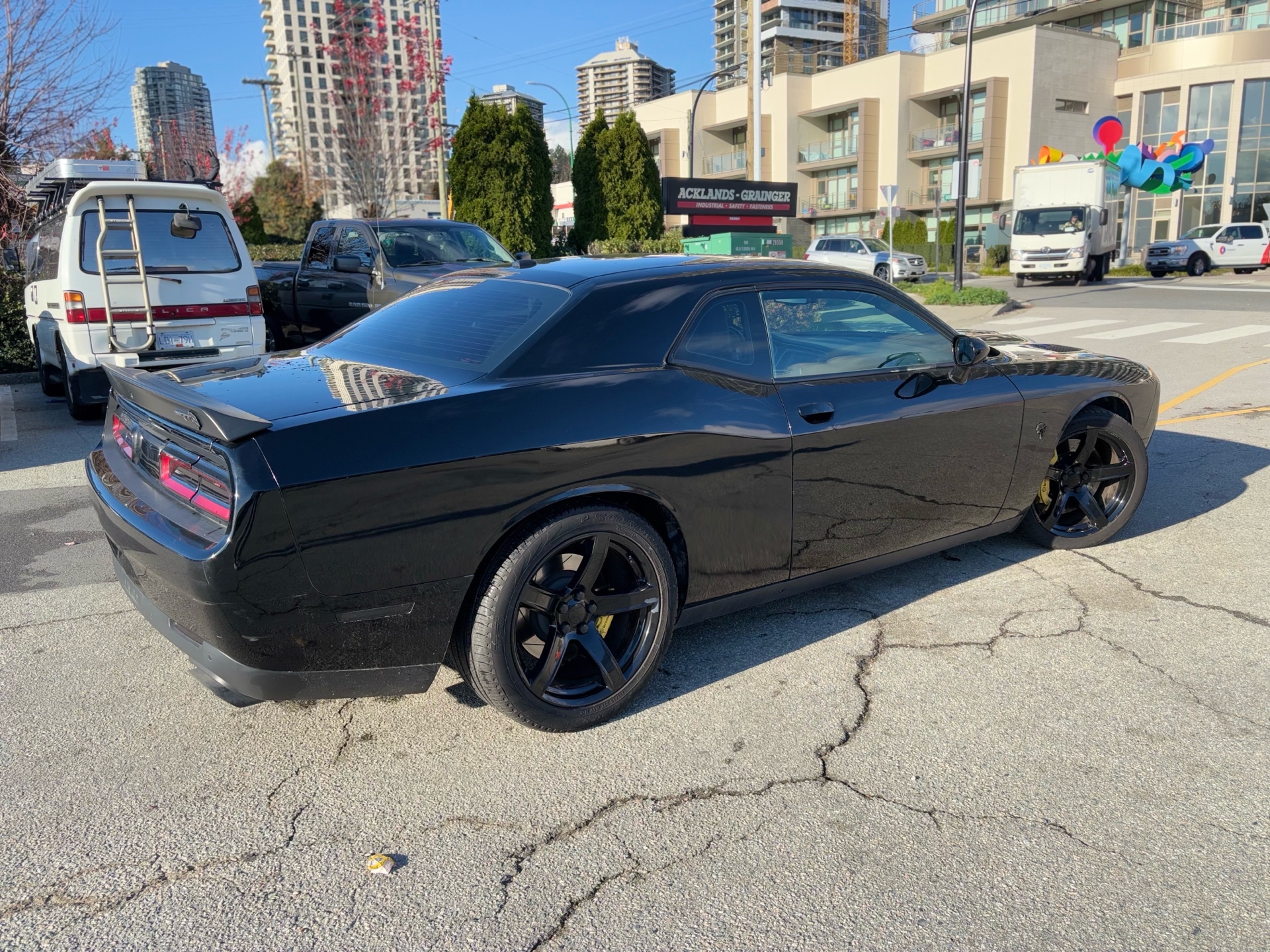 /canwestautoinc/2017-Dodge-Challenger-9286628455488632.jpg