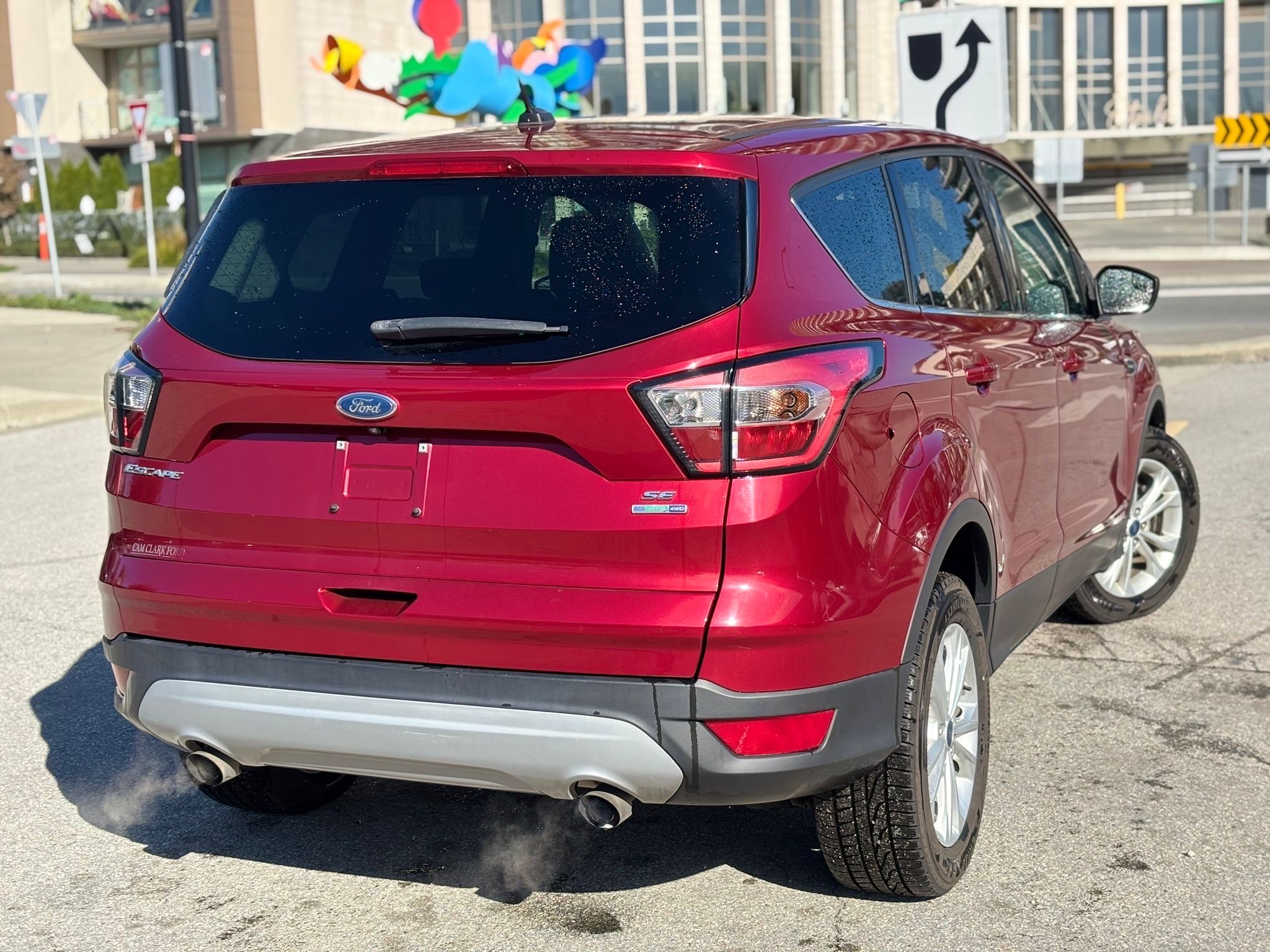 /canwestautoinc/2017-Ford-Escape-27136255810827214.jpg