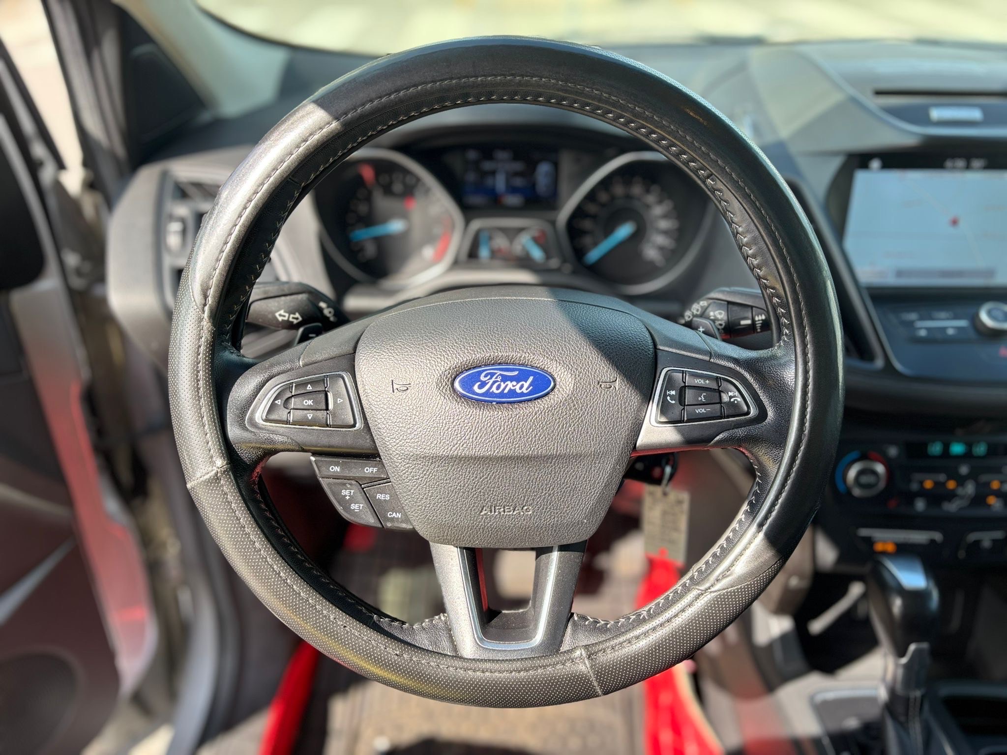 /canwestautoinc/2017-Ford-Escape-37991710601626205.jpg