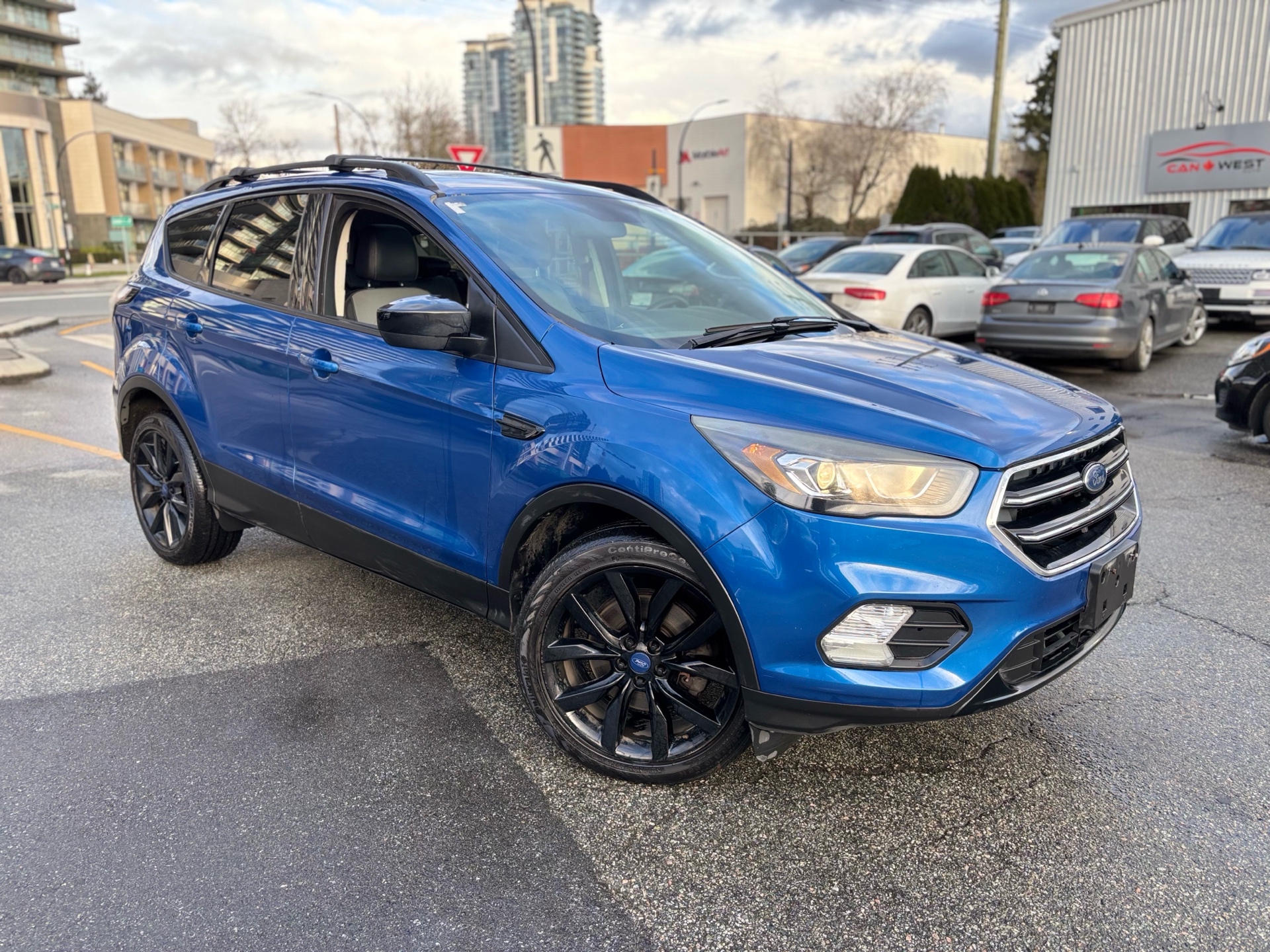 /canwestautoinc/2017-Ford-Escape-7285618414497925.jpg