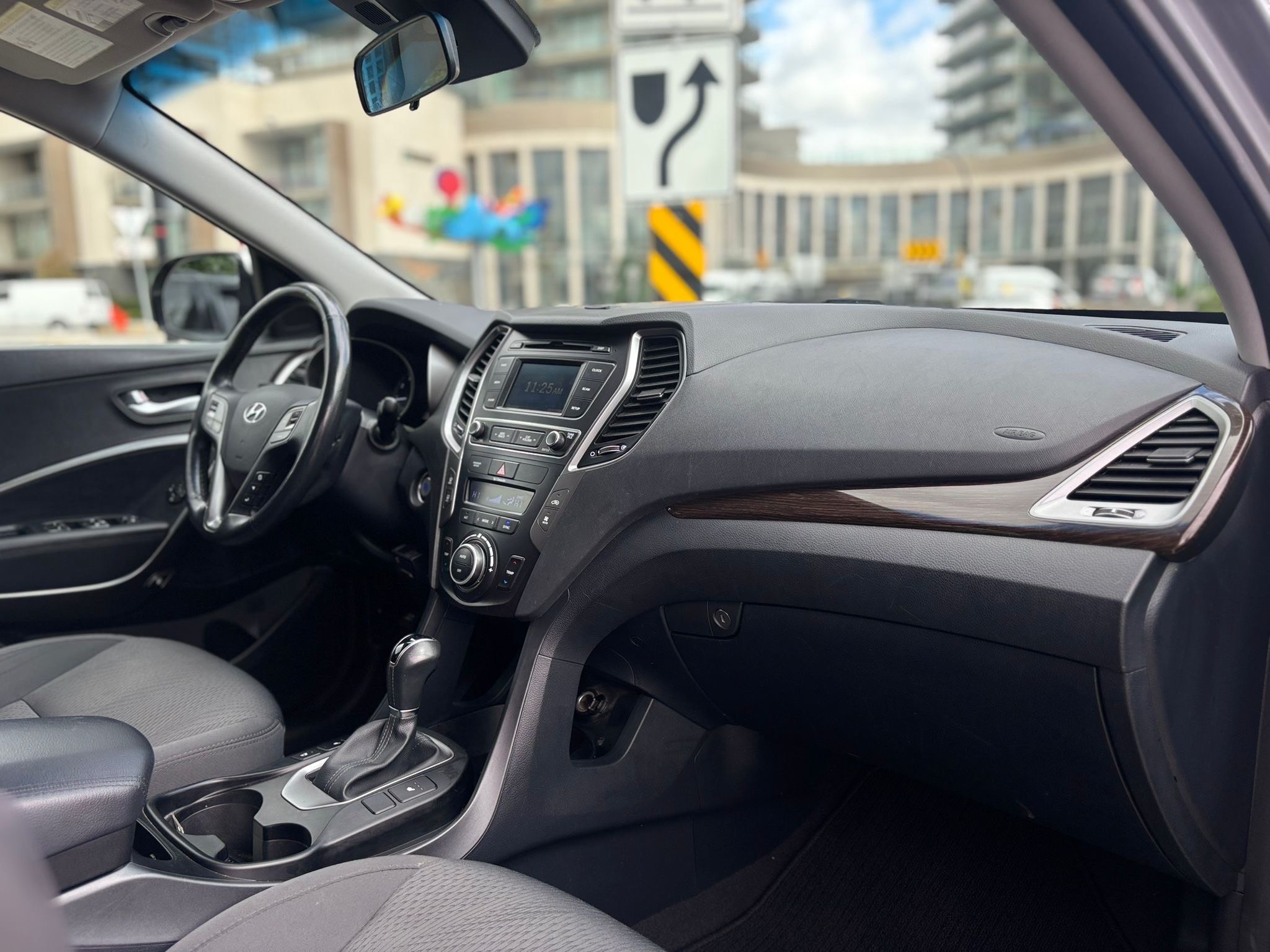 /canwestautoinc/2017-Hyundai-SantaFe-25393446642858164.jpg