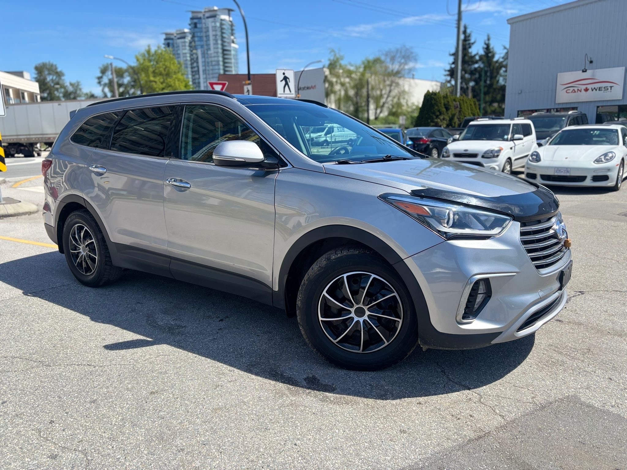 /canwestautoinc/2017-Hyundai-SantaFe-29890203915884483.jpg