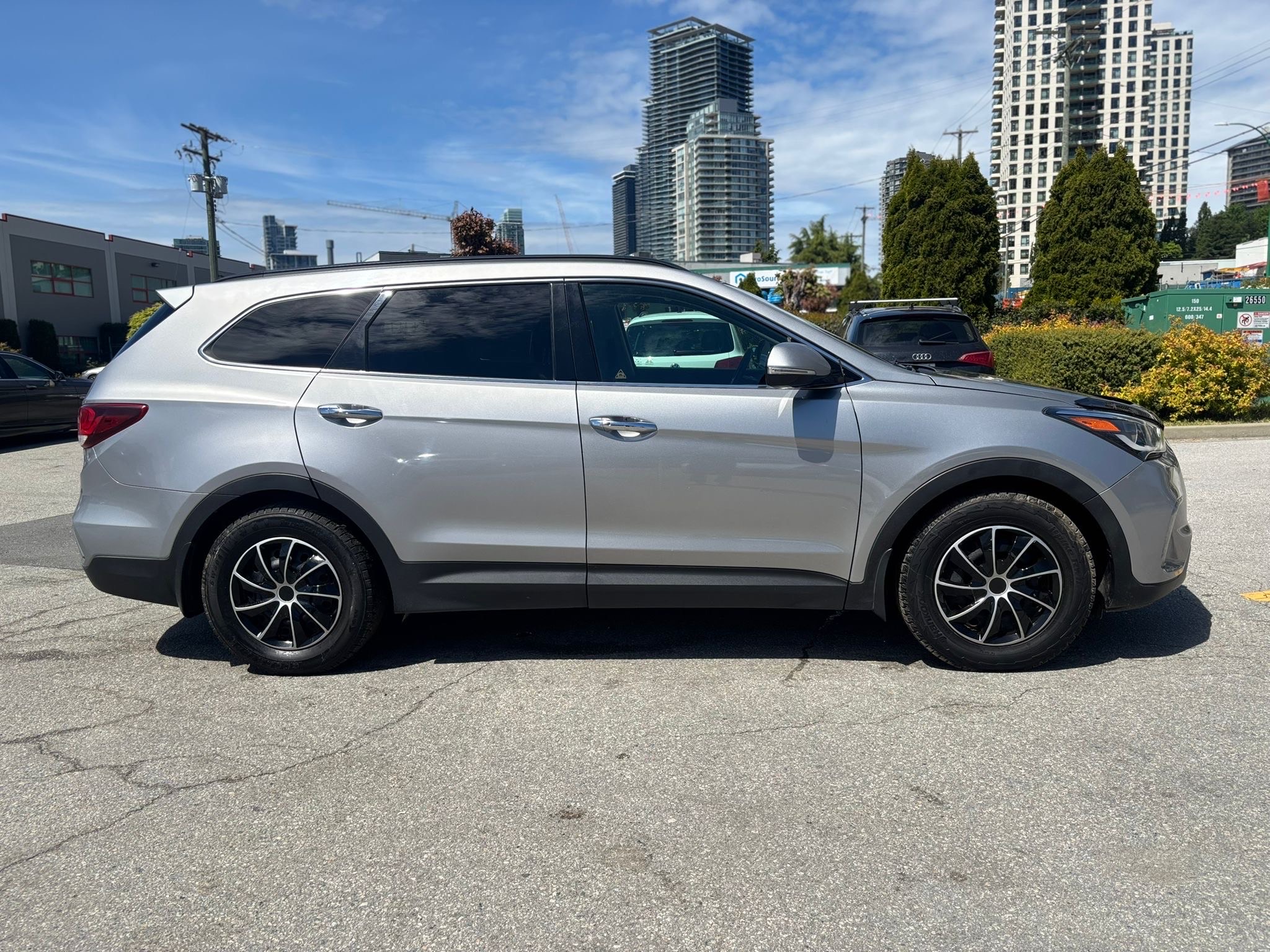 /canwestautoinc/2017-Hyundai-SantaFe-4532898634308713.jpg