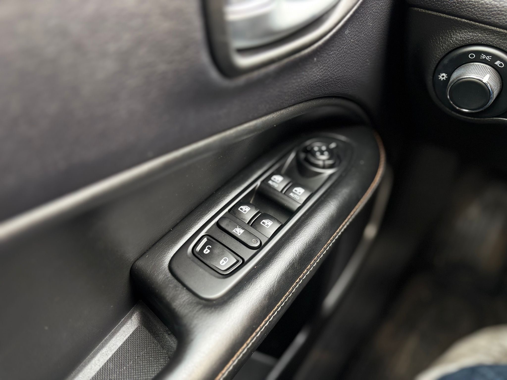 /canwestautoinc/2017-Jeep-Compass-4865170732983002.jpg