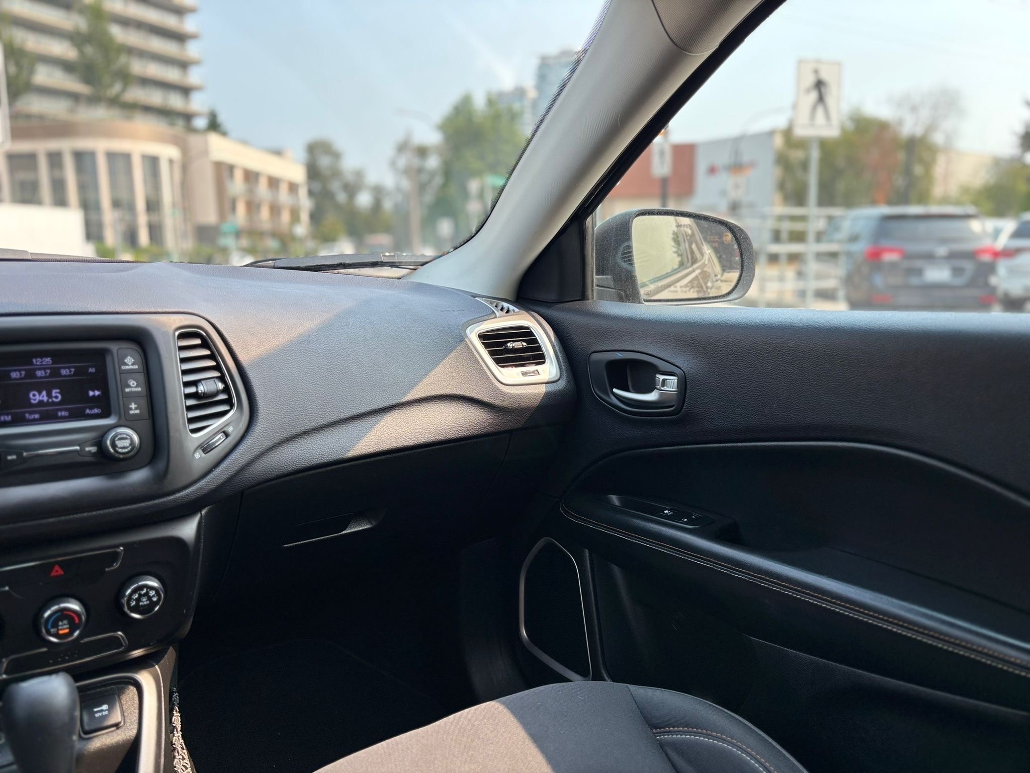 /canwestautoinc/2017-Jeep-Compass-6353506891552432.jpg