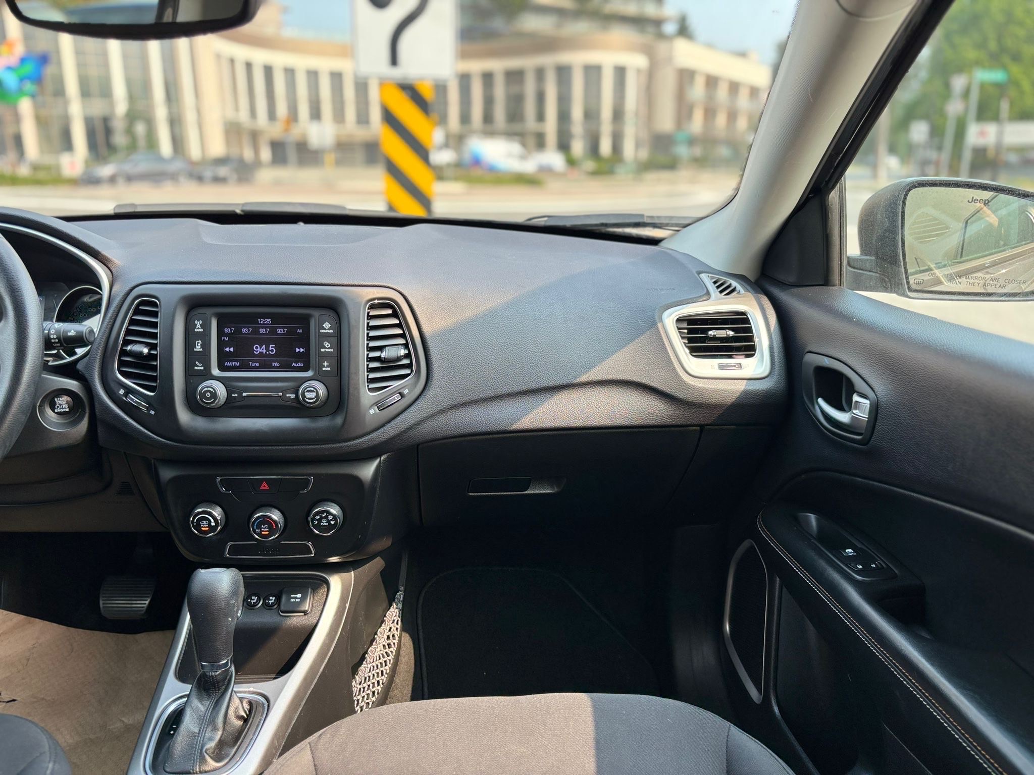 /canwestautoinc/2017-Jeep-Compass-9823501077574417.jpg