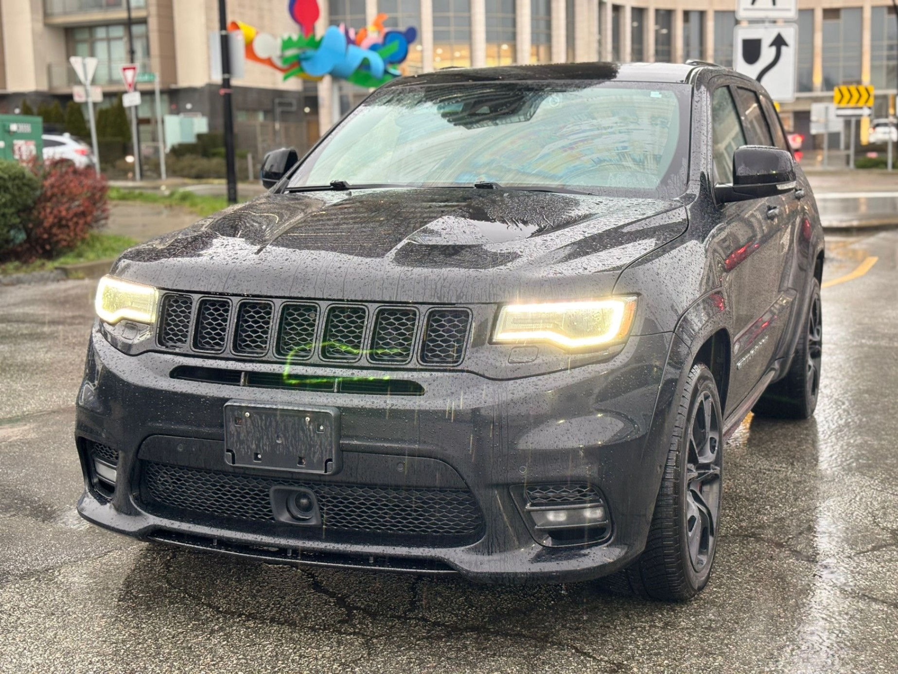 /canwestautoinc/2017-Jeep-GrandCherokee-4581905565960185.jpg