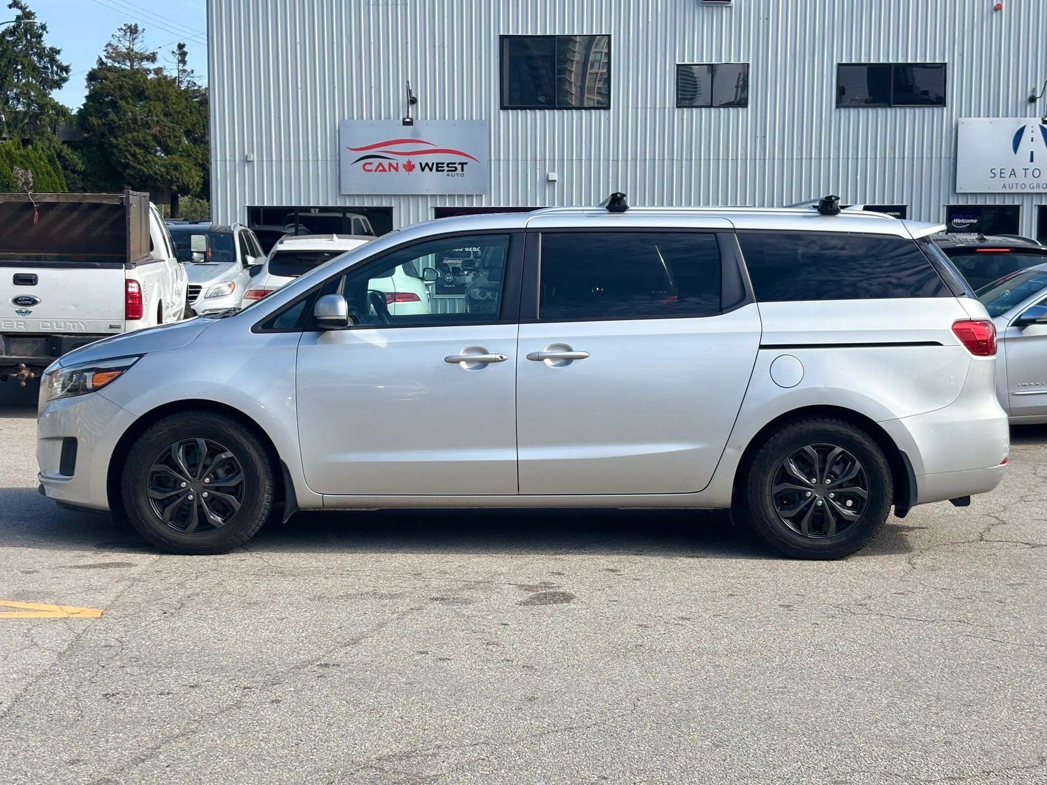 /canwestautoinc/2017-Kia-Sedona-4633547877883746.jpg