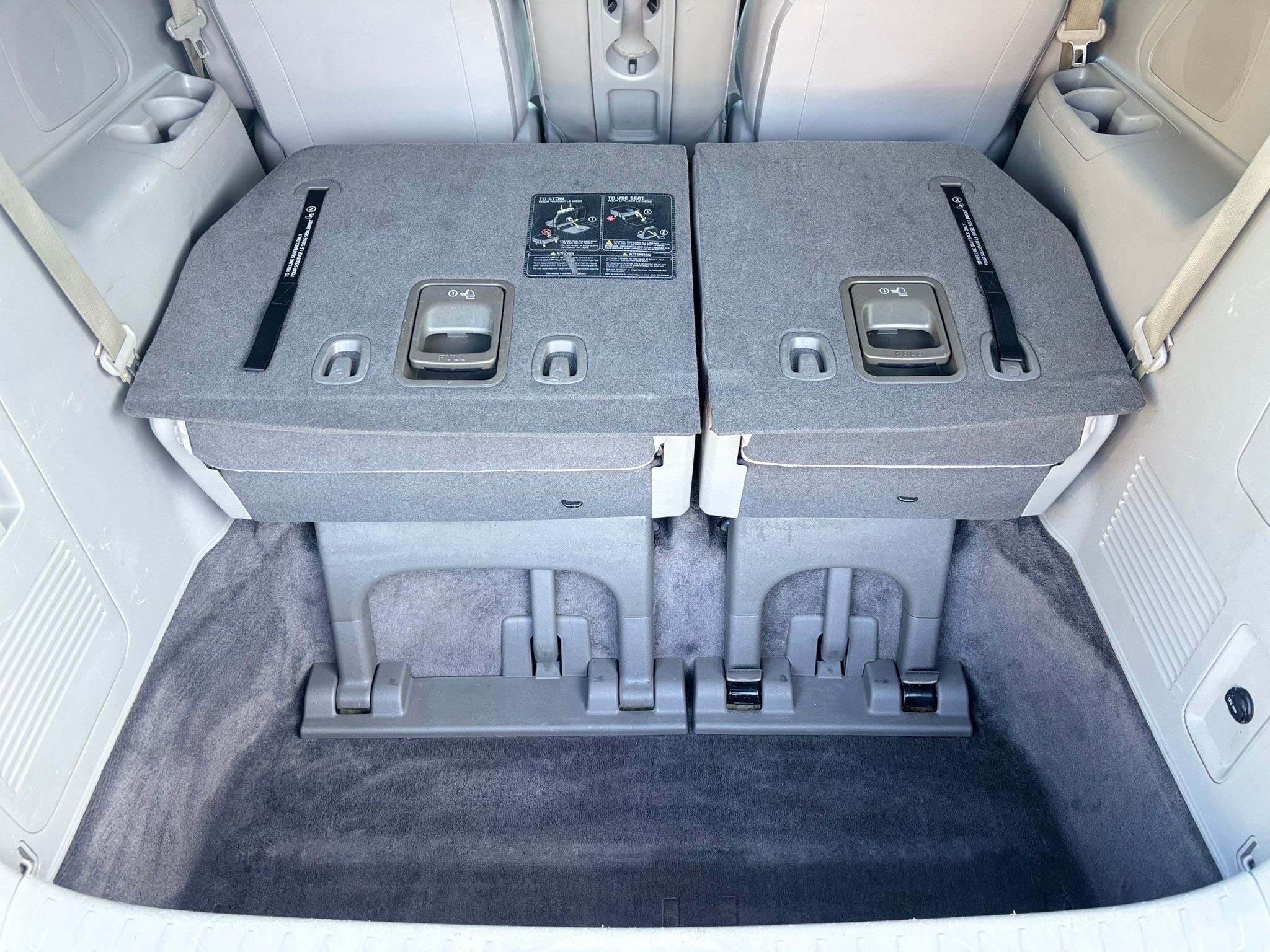 /canwestautoinc/2017-Kia-Sedona-5640238919467431.jpg