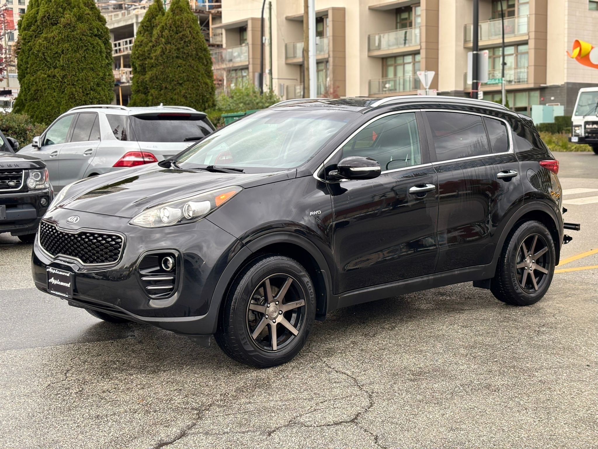 /canwestautoinc/2017-Kia-Sportage-669816298286295.jpg
