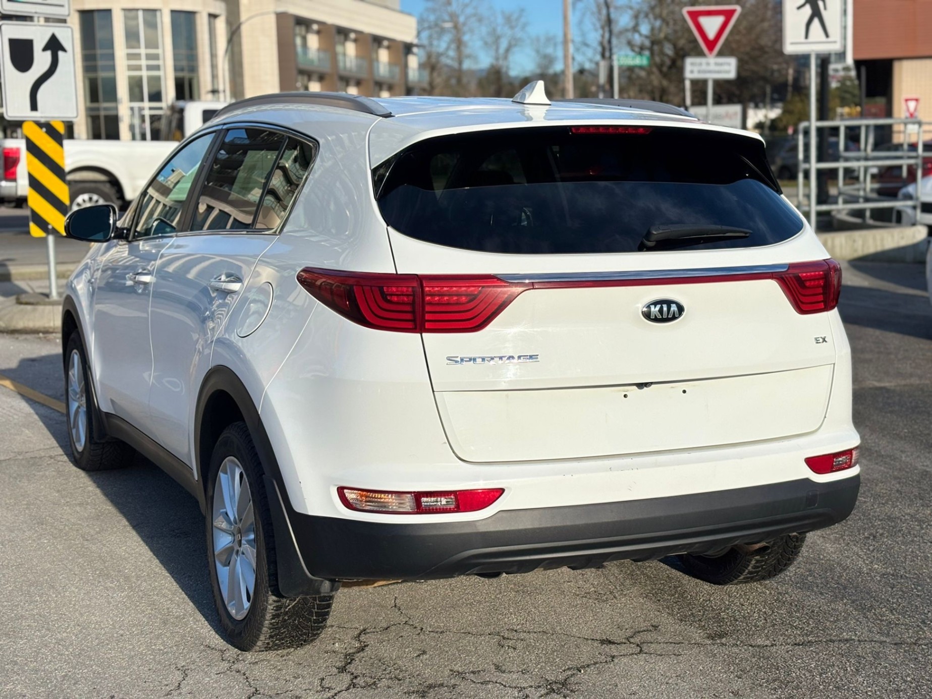 /canwestautoinc/2017-Kia-Sportage-7491161404168774.jpg
