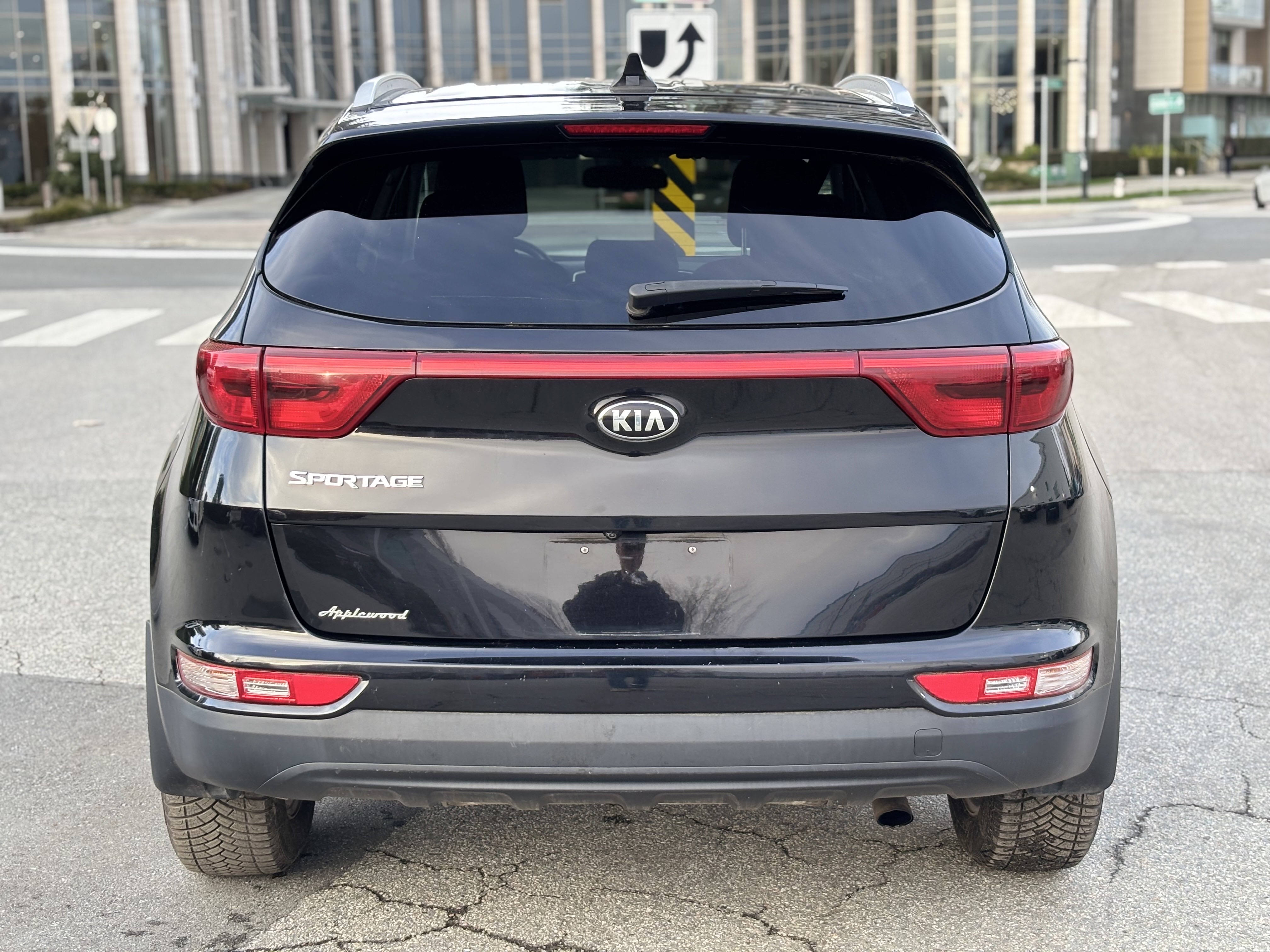 /canwestautoinc/2017-Kia-Sportage-8215000325829849.jpg